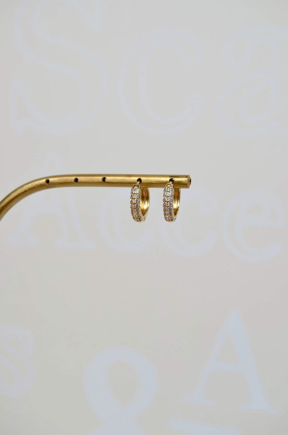 Minimal Zirkon Taşlı Halka Küpe 14K Gold Renk Xuping Küpe