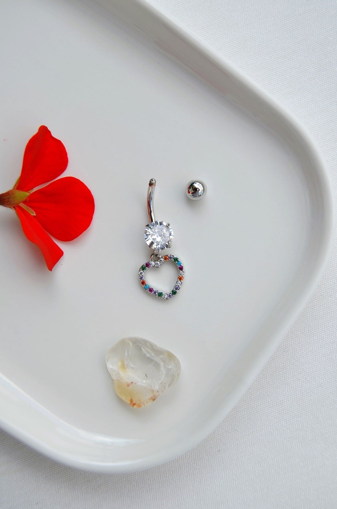 Multicolor Çok Renkli Kalp Sallantılı Çelik Göbek Piercingi Gümüş Renk