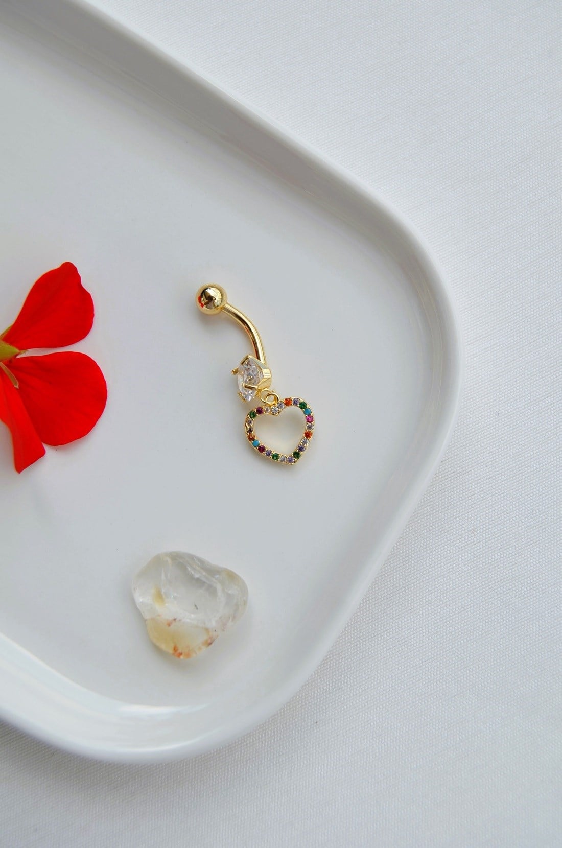 Multicolor Çok Renkli Kalp Sallantılı Çelik Göbek Piercingi Gold Renk