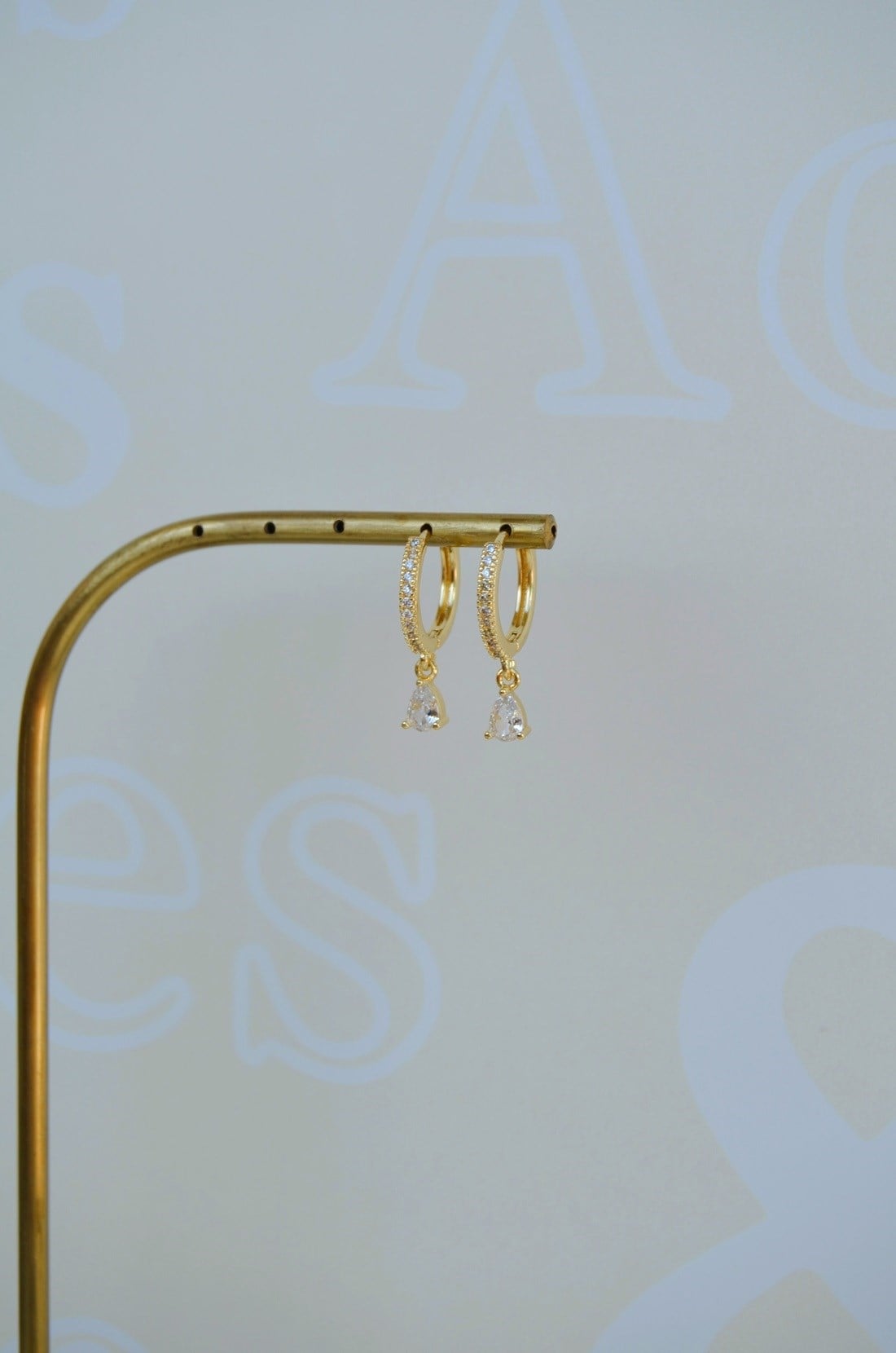 Su Damlası Sallantılı Halka Küpe | Zirkon Taşlı Gold Küpe