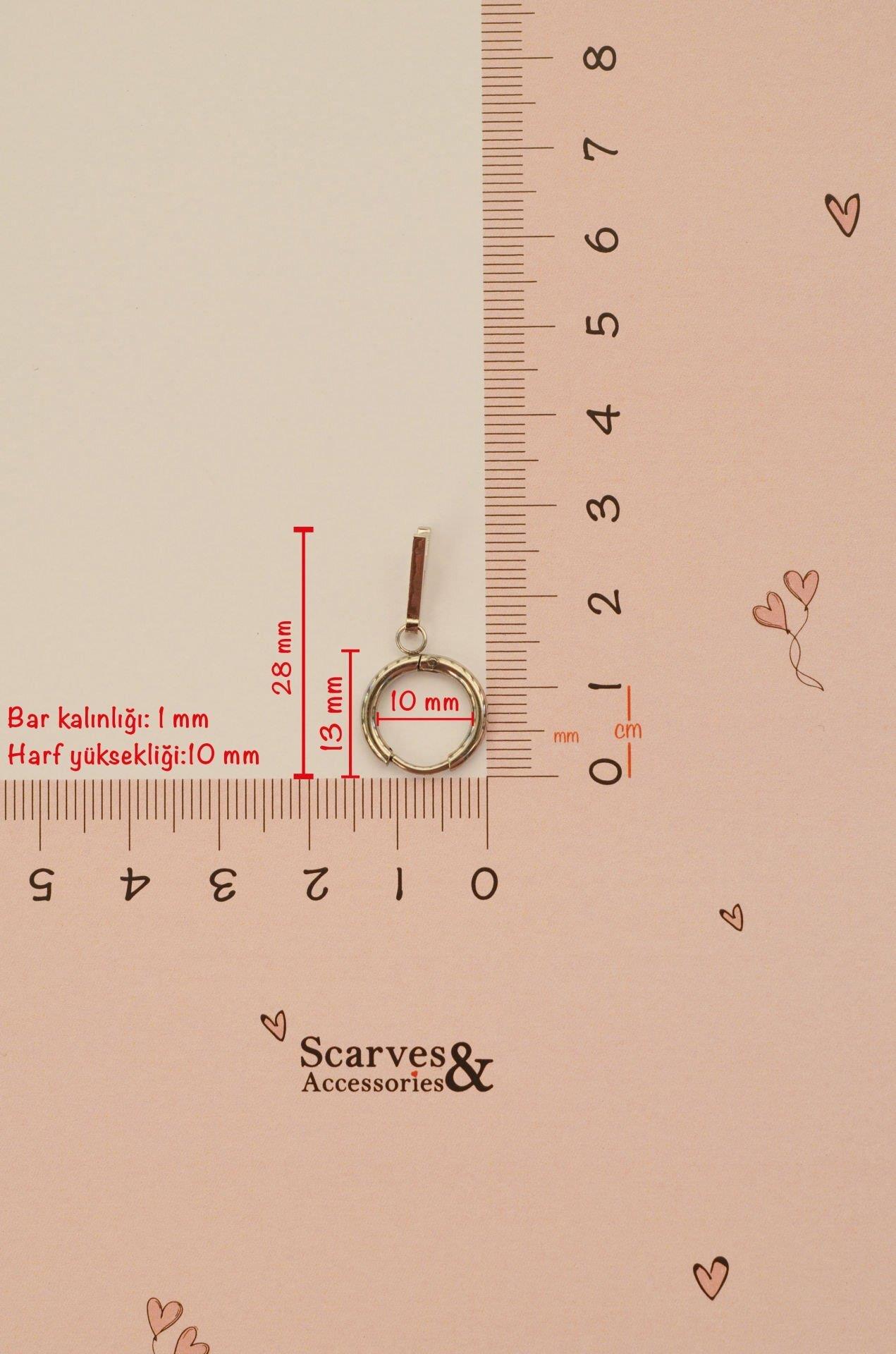 T Harfi Çelik Küpe Tekli