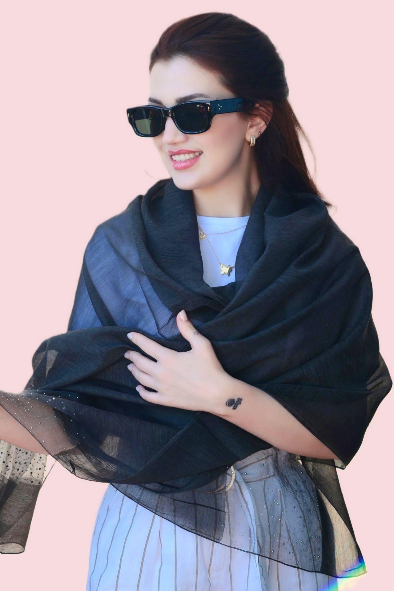 Taşlı Antrasit Renk İpek Şal