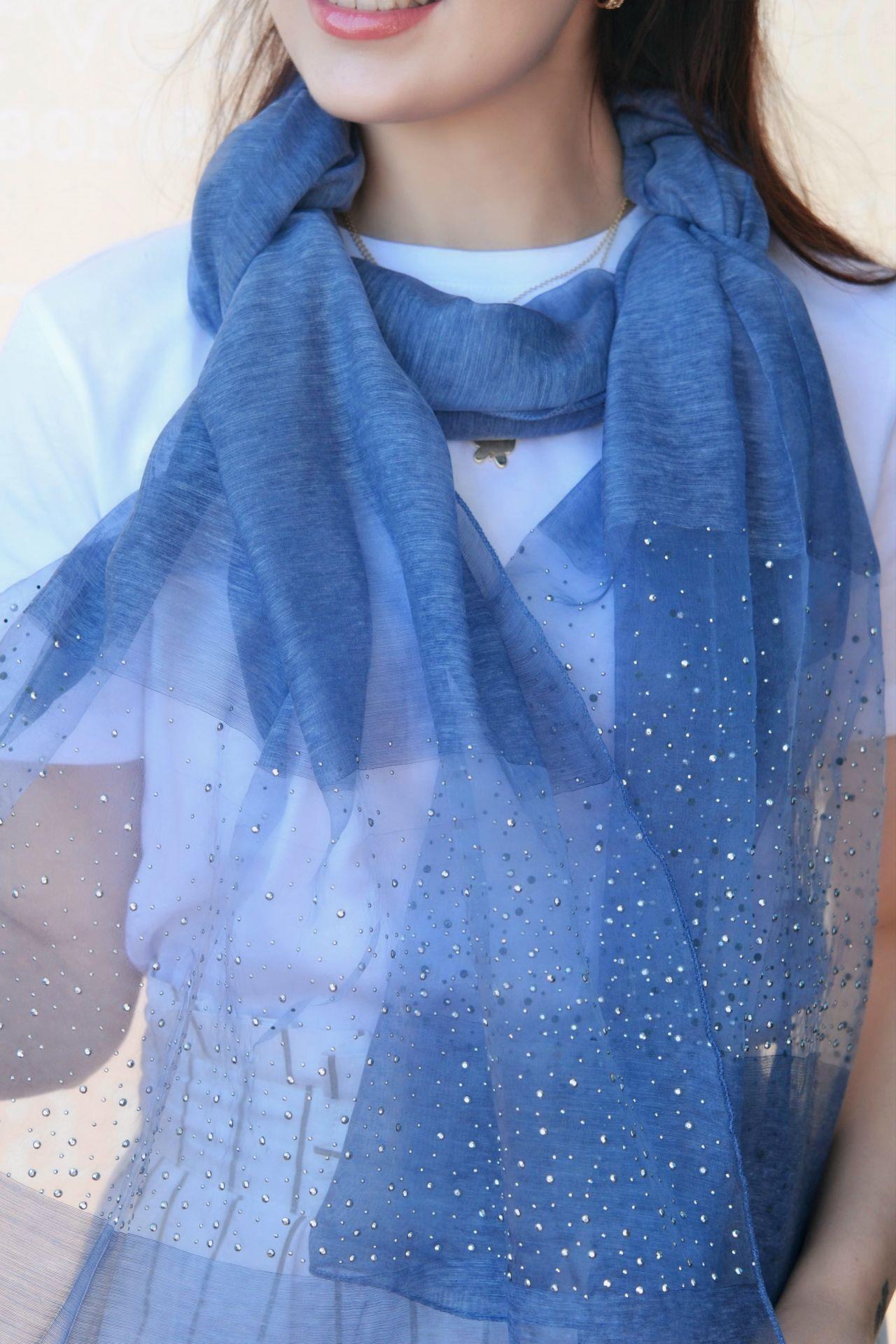 Taşlı Mavi Renk İpek Şal