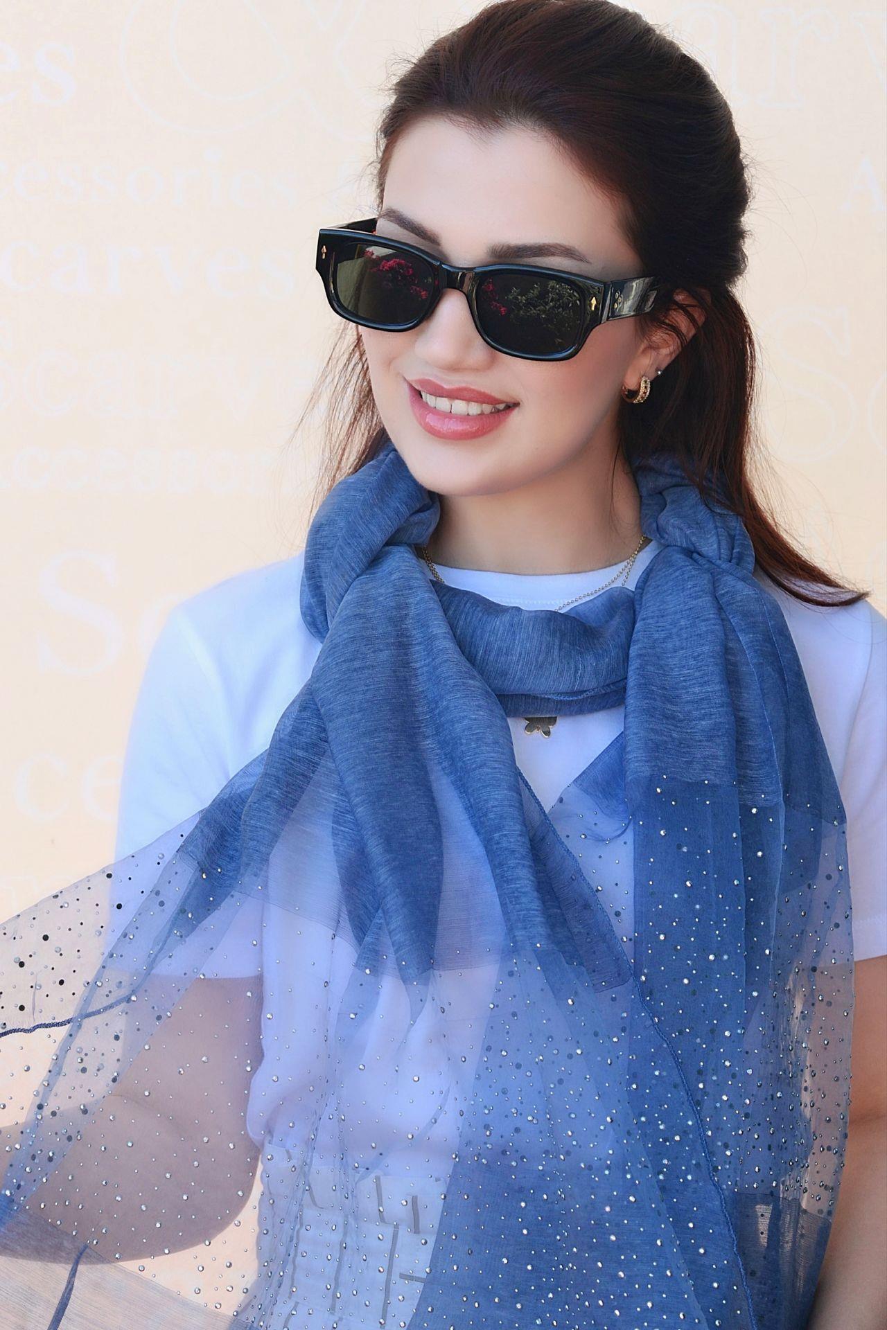 Taşlı Mavi Renk İpek Şal