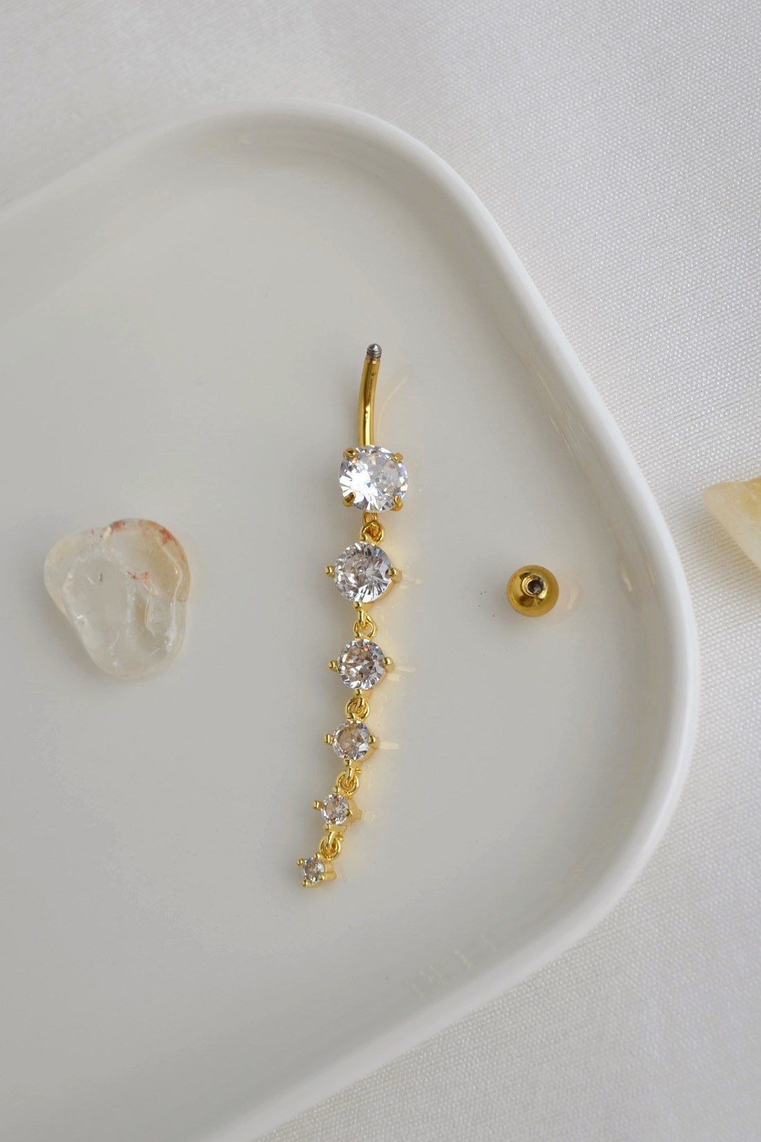 Taşlı Sallantılı Göbek Piercingi Gold