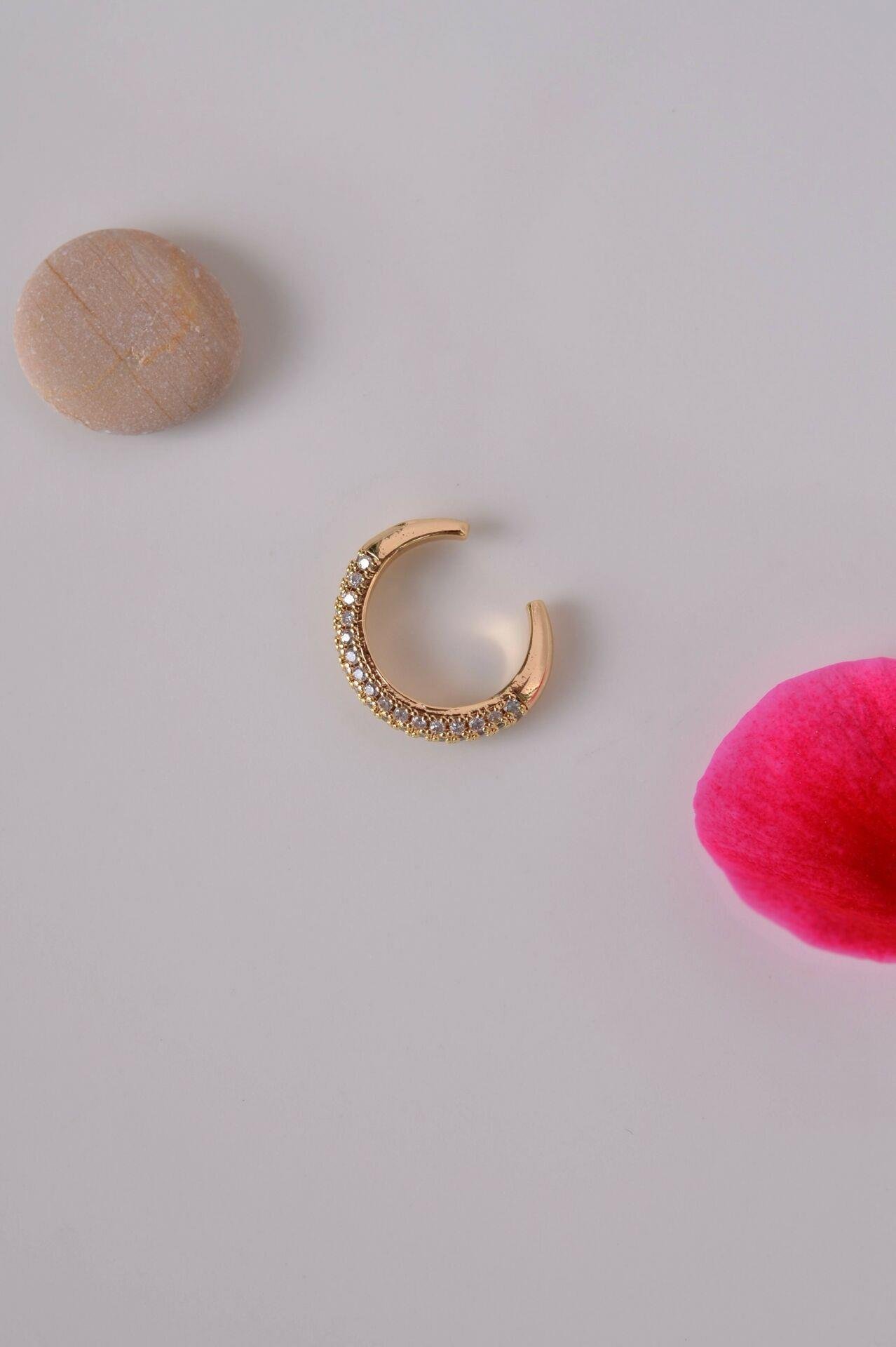 Taşlı Sıkıştırmalı Kıkırdak Küpe Earcuff