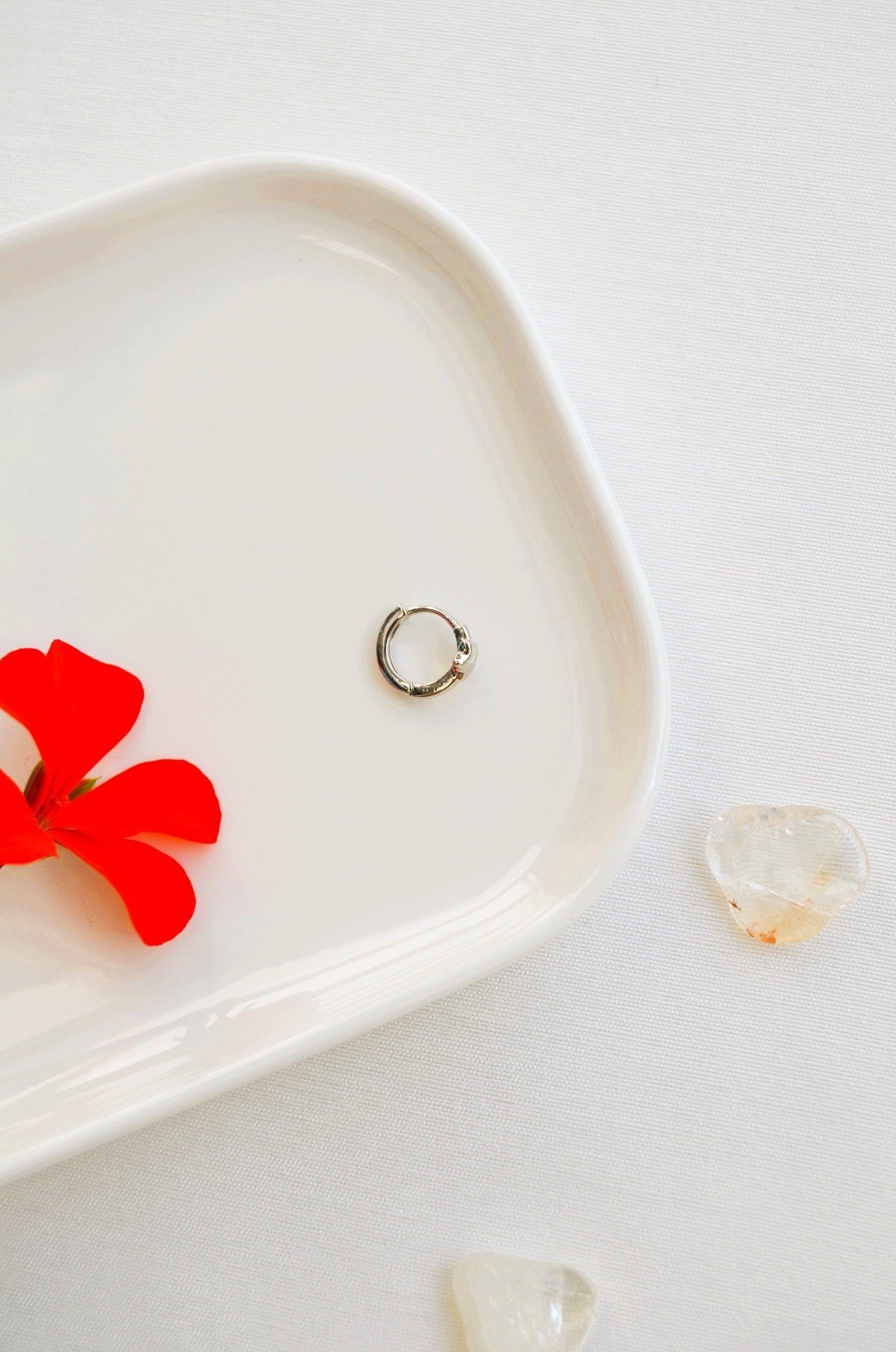 Yıldız Figürlü Halka Helix Piercing – 8 mm (Tek Adet)