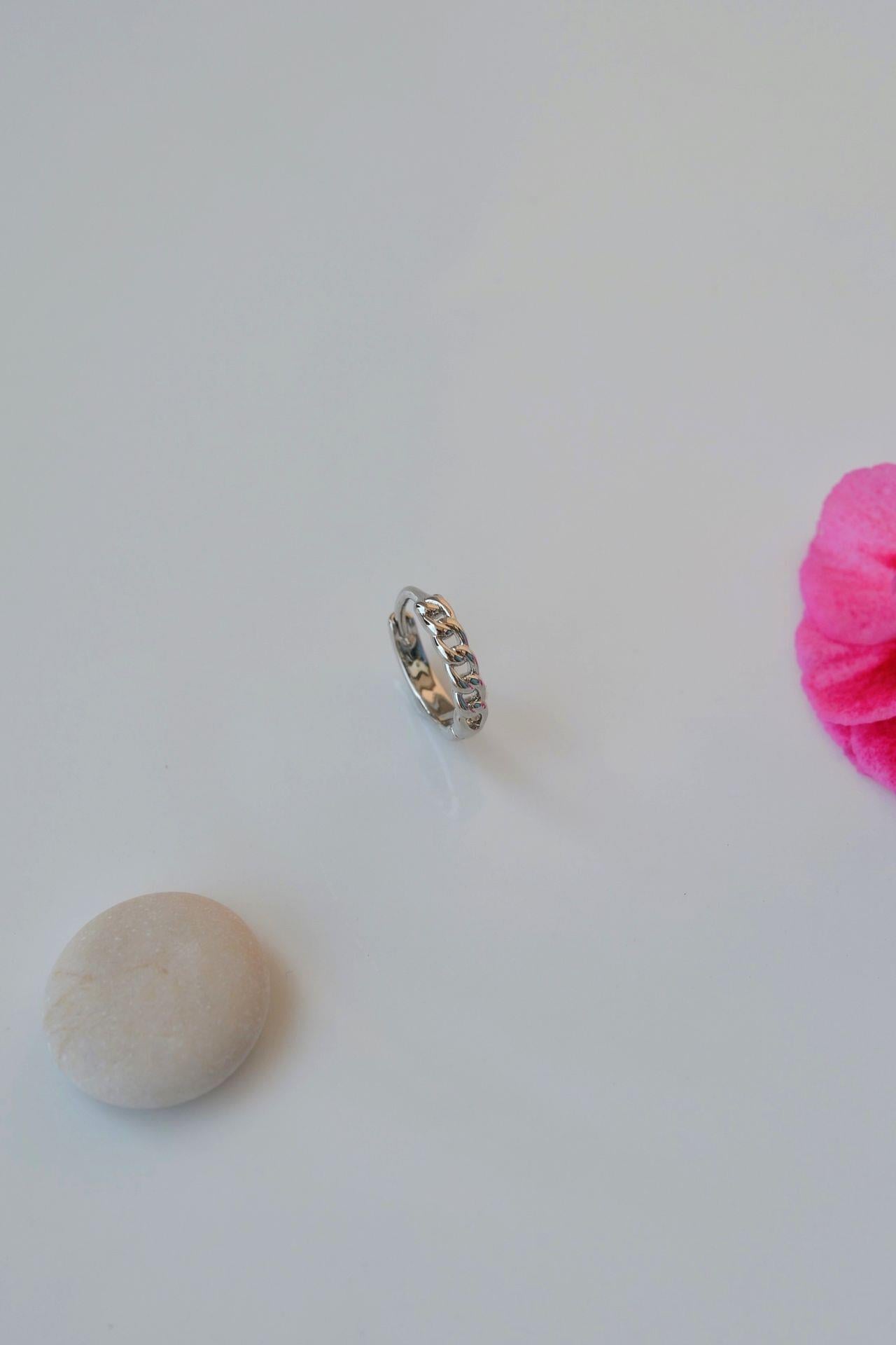 Zincir Model Piercing Tragus Helix Kıkırdak Küpesi