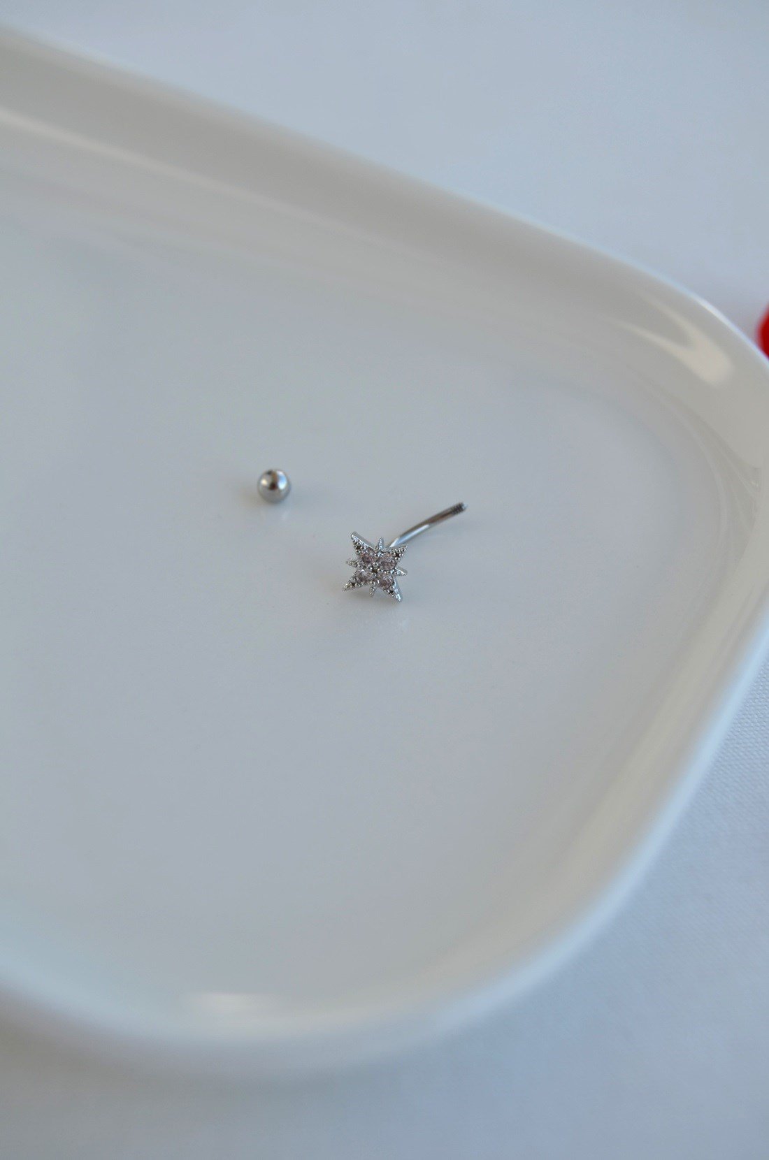 Zirkon Taşlı Kuzey Yıldızı Rook Piercing Çelik Bar 1 mm
