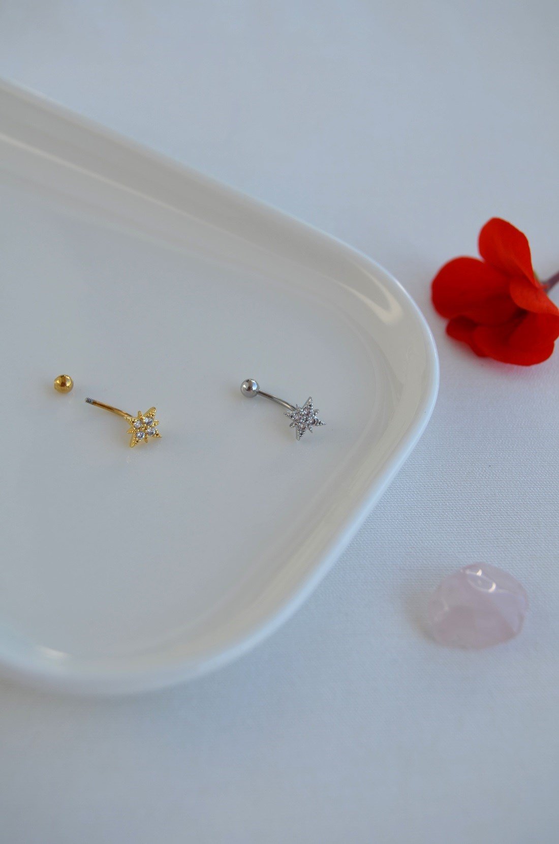 Zirkon Taşlı Kuzey Yıldızı Rook Piercing Çelik Bar 1 mm