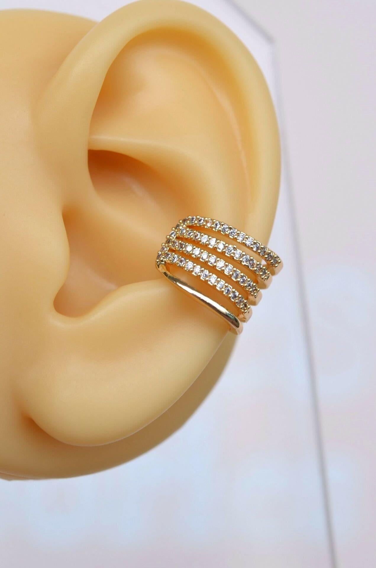 Zirkon Taşlı Sıkıştırmalı Kıkırdak Küpe