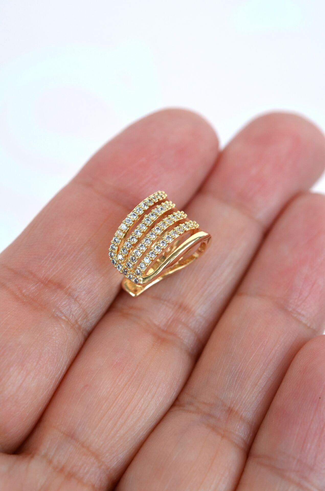 Zirkon Taşlı Sıkıştırmalı Kıkırdak Küpe