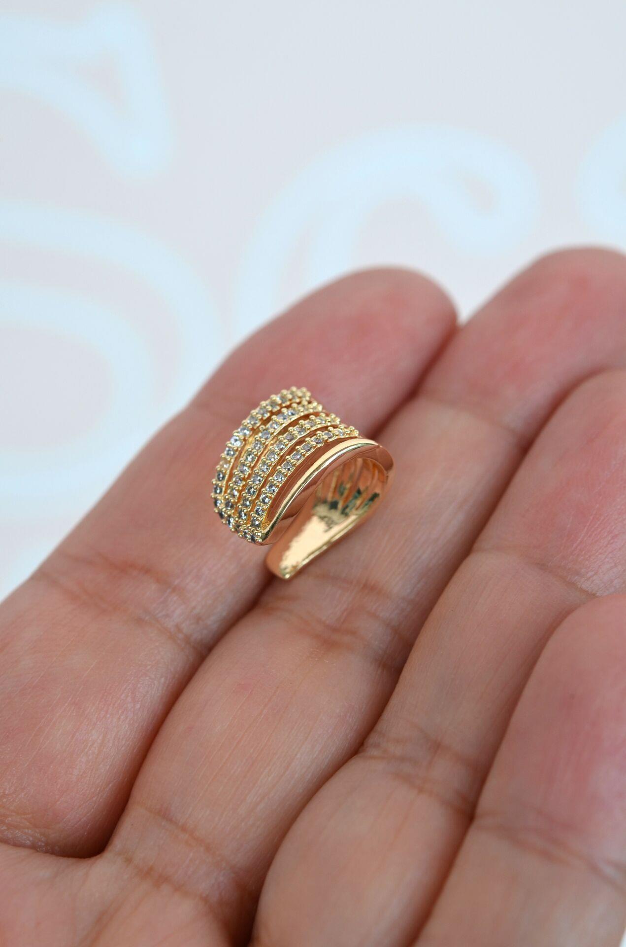 Zirkon Taşlı Sıkıştırmalı Kıkırdak Küpe