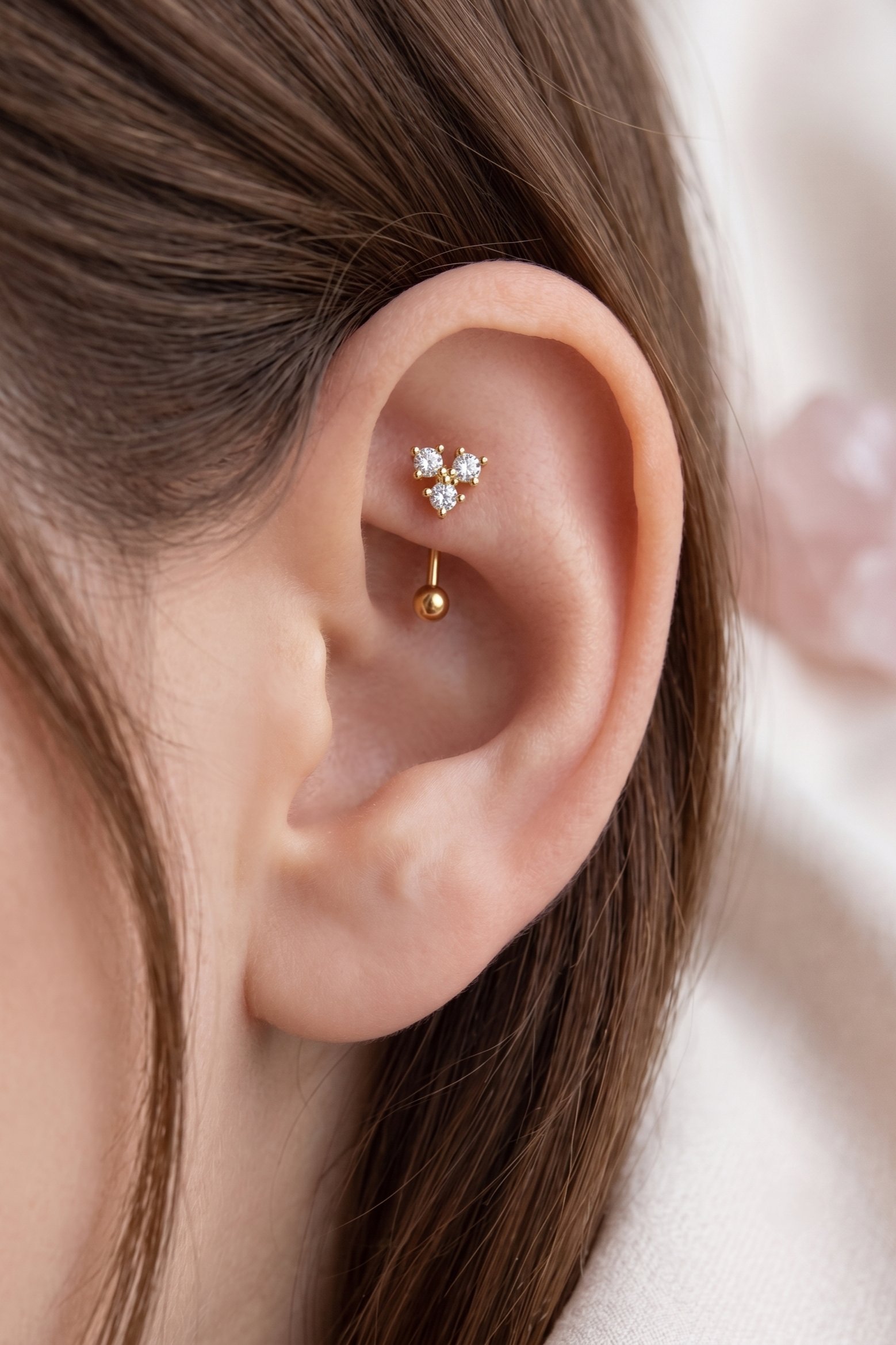 Zirkon Taşlı Üçtaşlı Rook Piercing Çelik Bar 1 mm