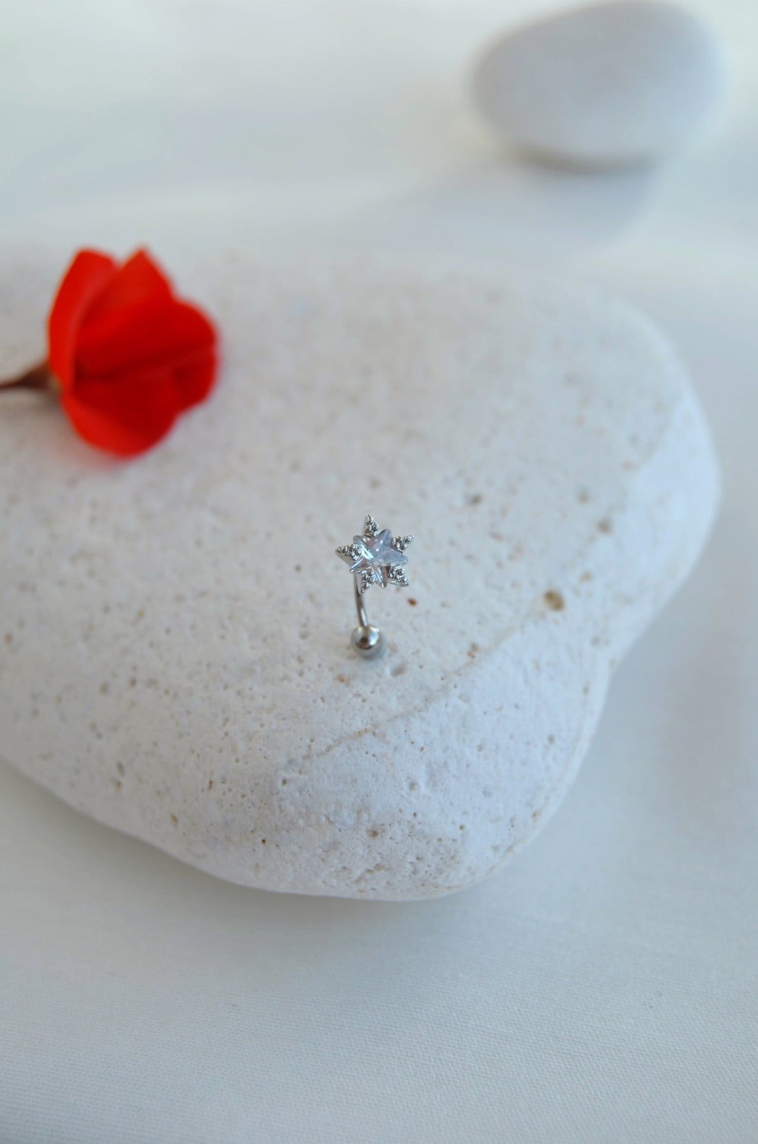Zirkon Taşlı Yıldız Rook Piercing Çelik Bar 1 mm