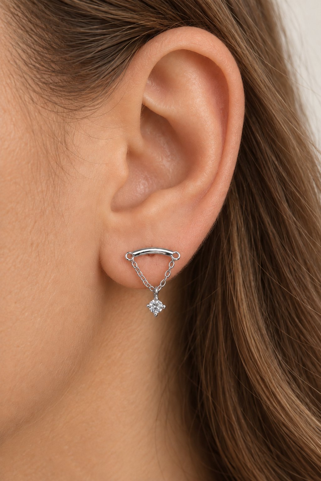 Zirkon Taşlı Zincirli Helix Flat Piercing Kıkırdak Upper Helix 1 Adet