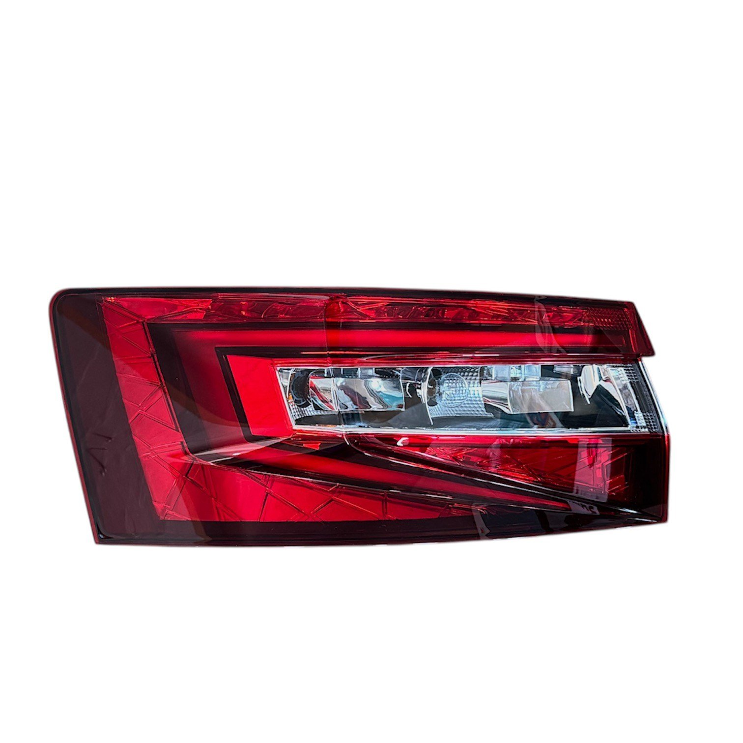 STOP SUPER B 16-19 DIŞ LH (LEDLİ) - MATSUBA-T - 3V5945207A