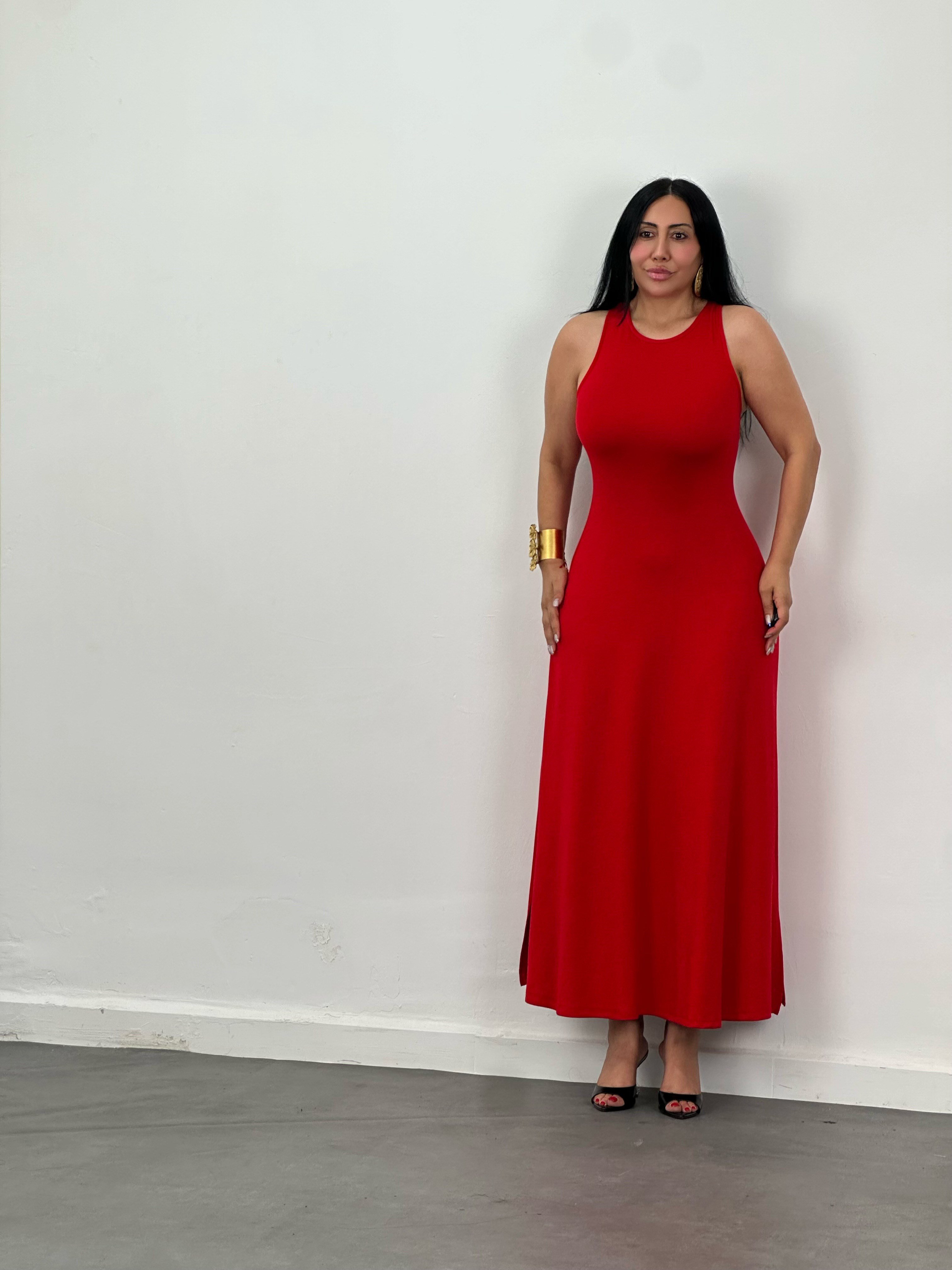 Çift Yırtmaçlı Sırt Toka Detaylı Maxi Elbise