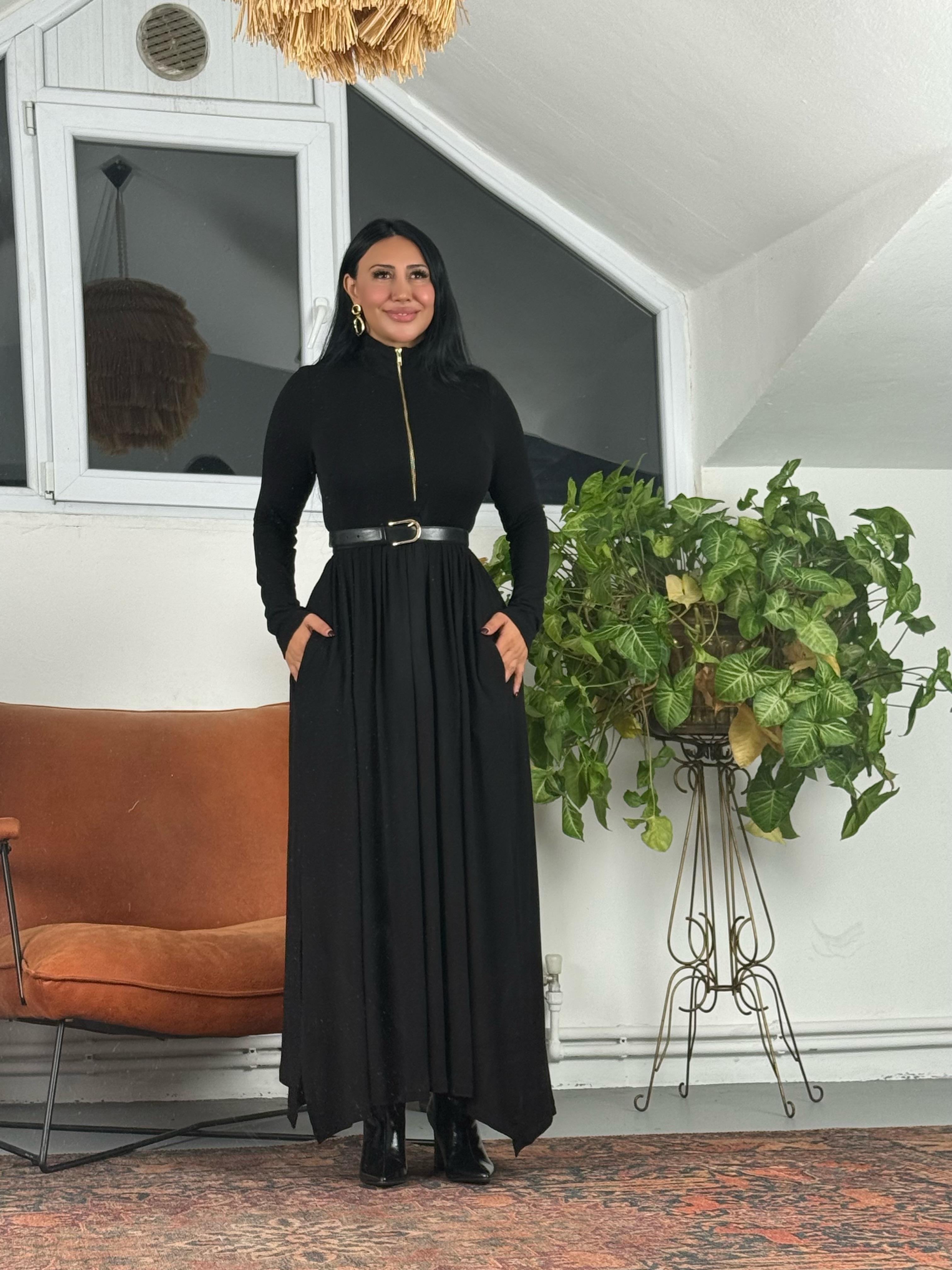 Fermuarlı Maxi Triko Elbise