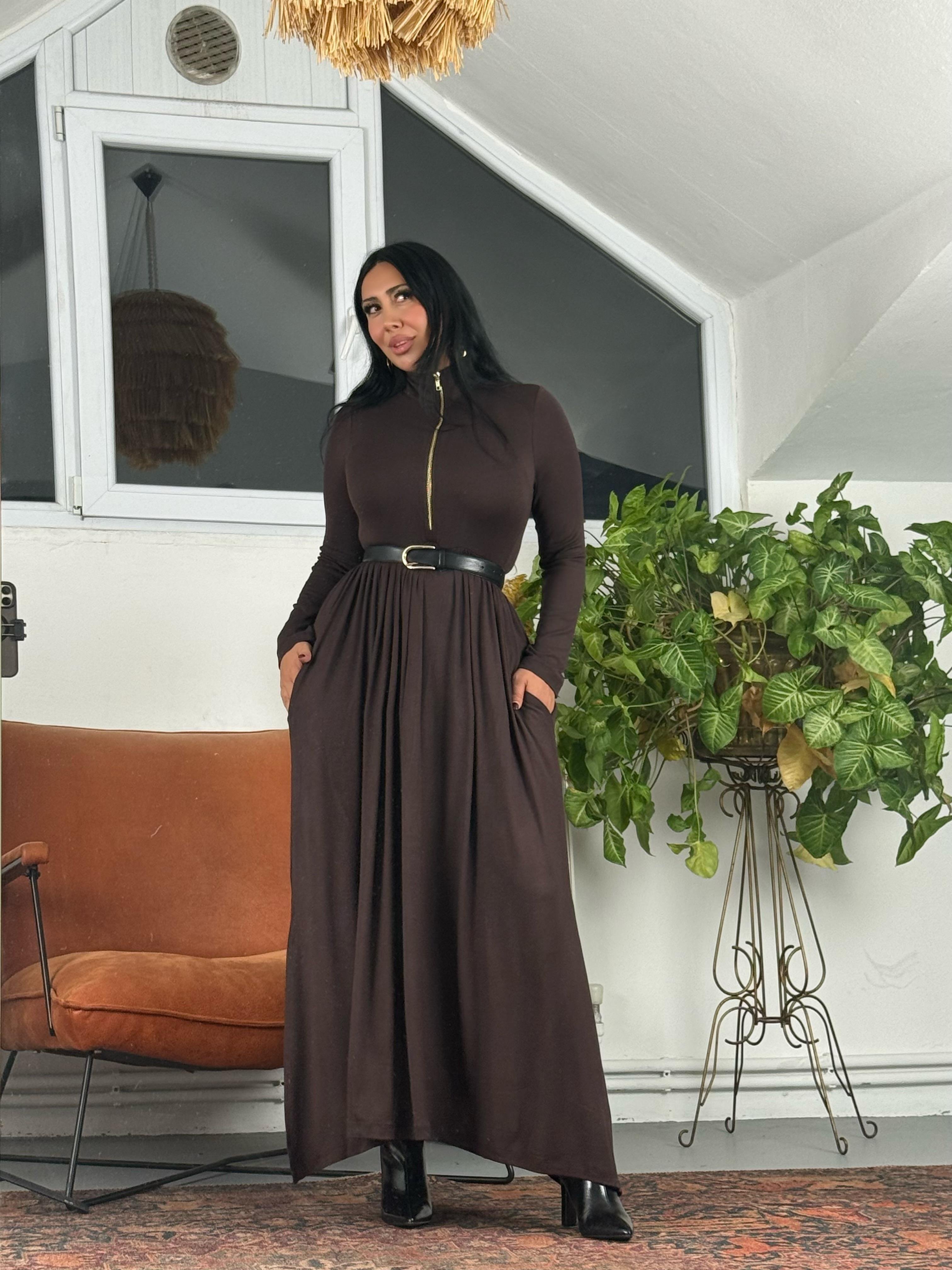 Fermuarlı Maxi Triko Elbise