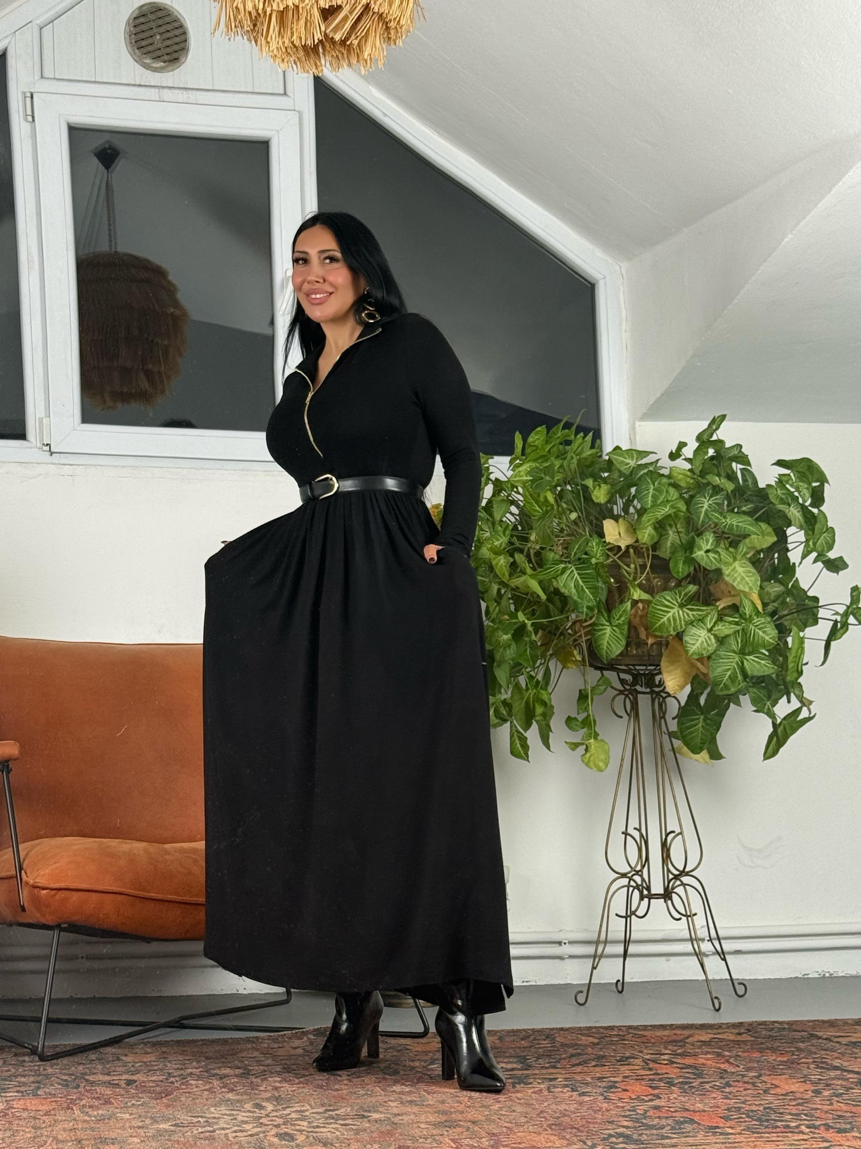 Fermuarlı Maxi Triko Elbise