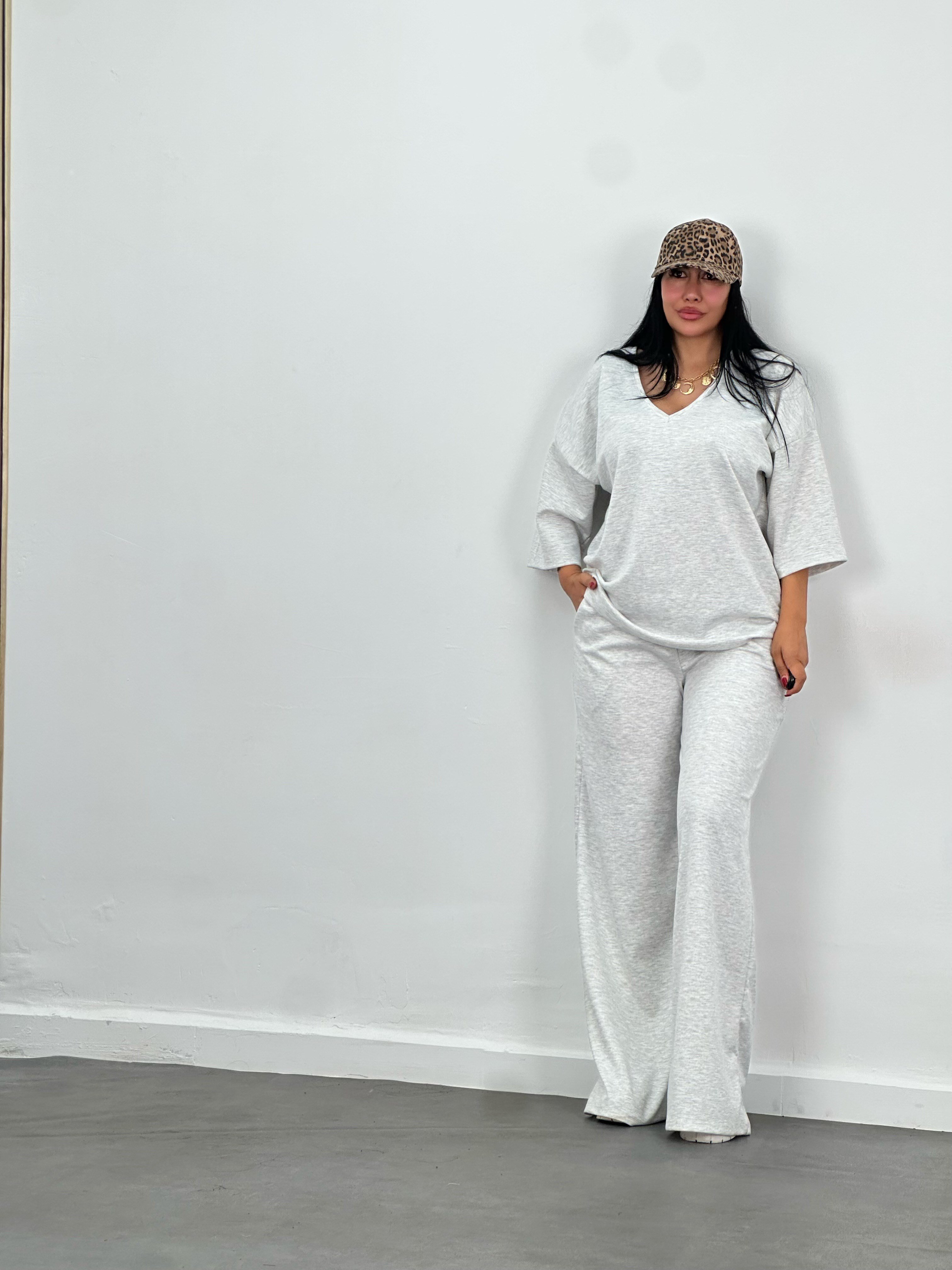 Gri V Yaka Oversize Modal Takım