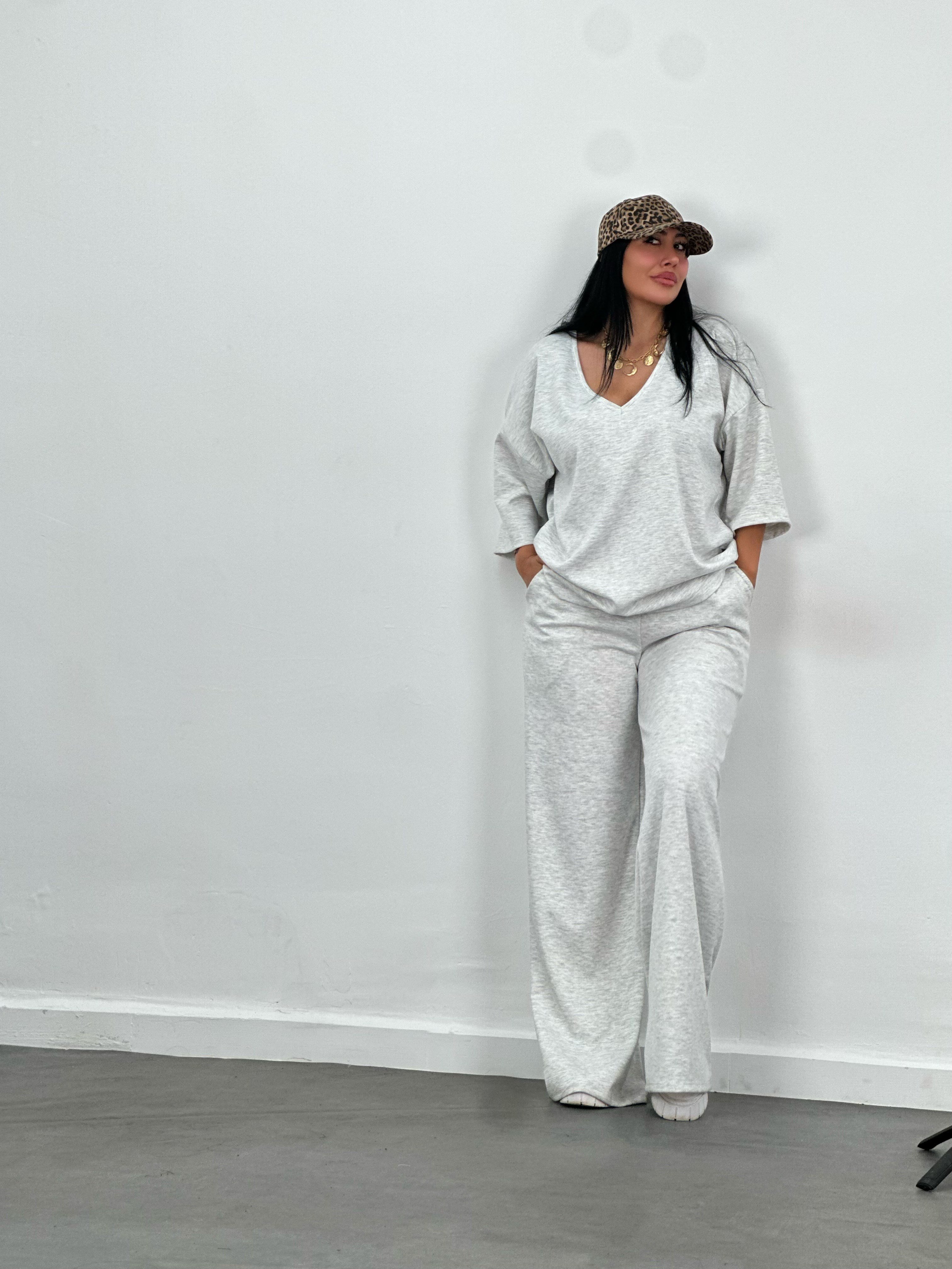 Gri V Yaka Oversize Modal Takım