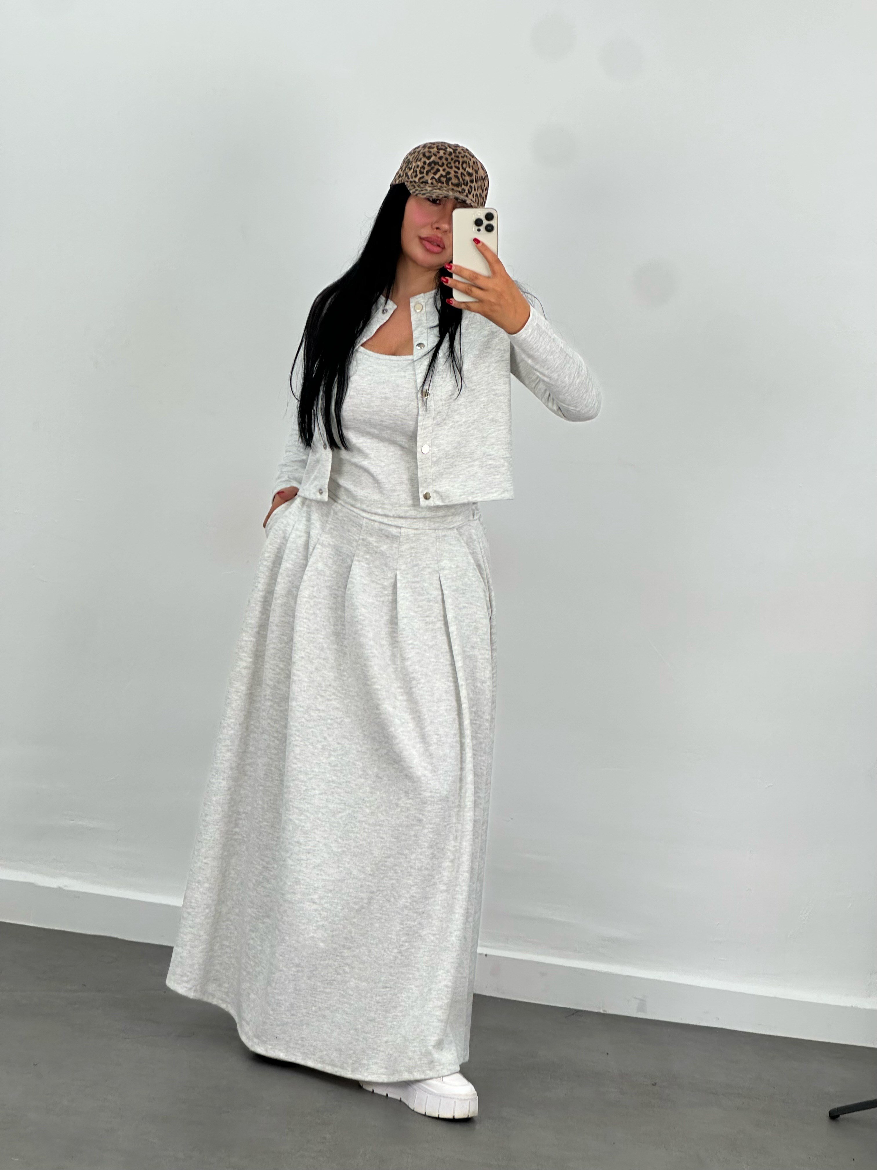 Hırka, Bluz & Pileli Maxi Etek 3'lü Takım – Gri