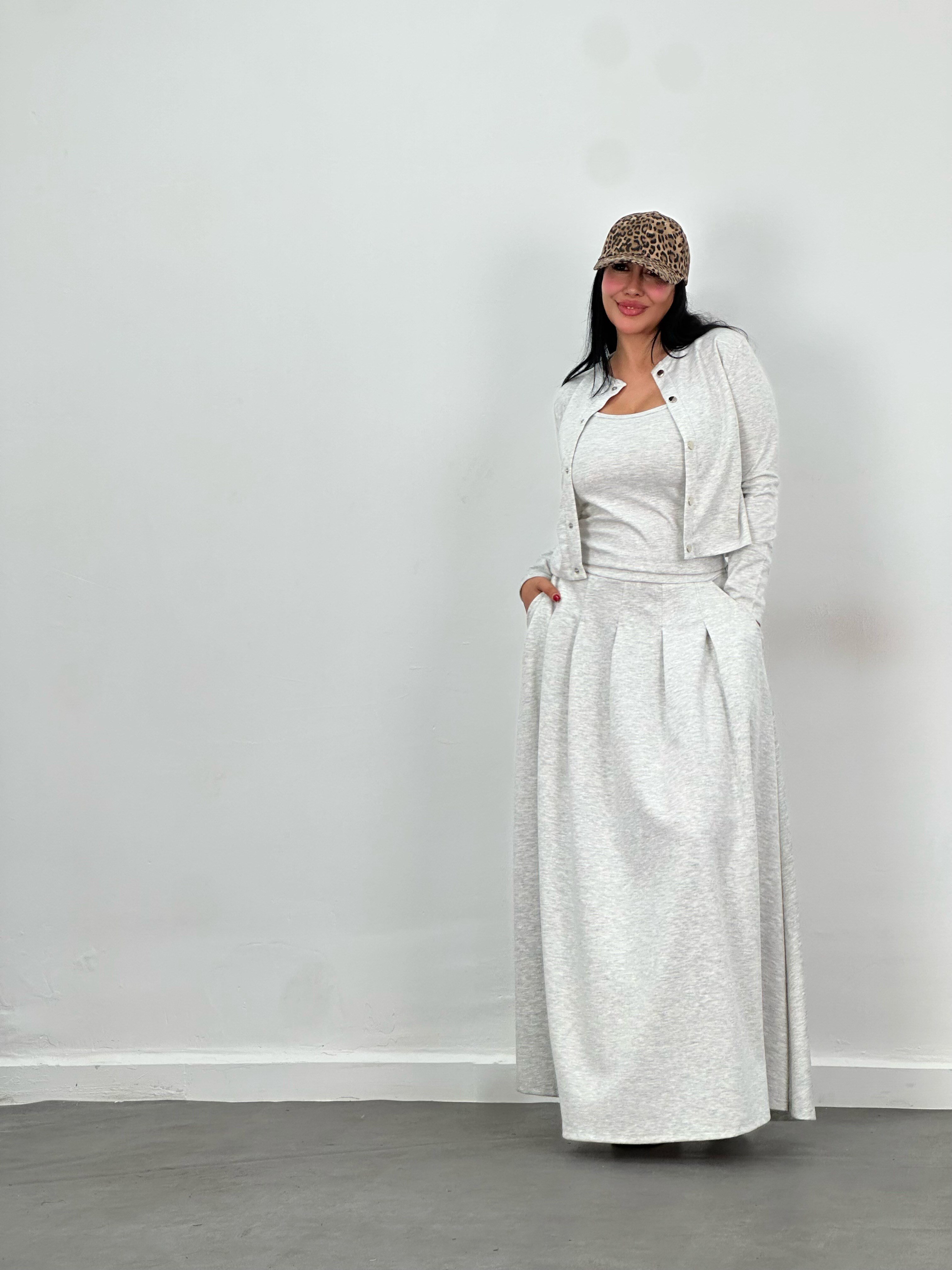 Hırka, Bluz & Pileli Maxi Etek 3'lü Takım – Gri