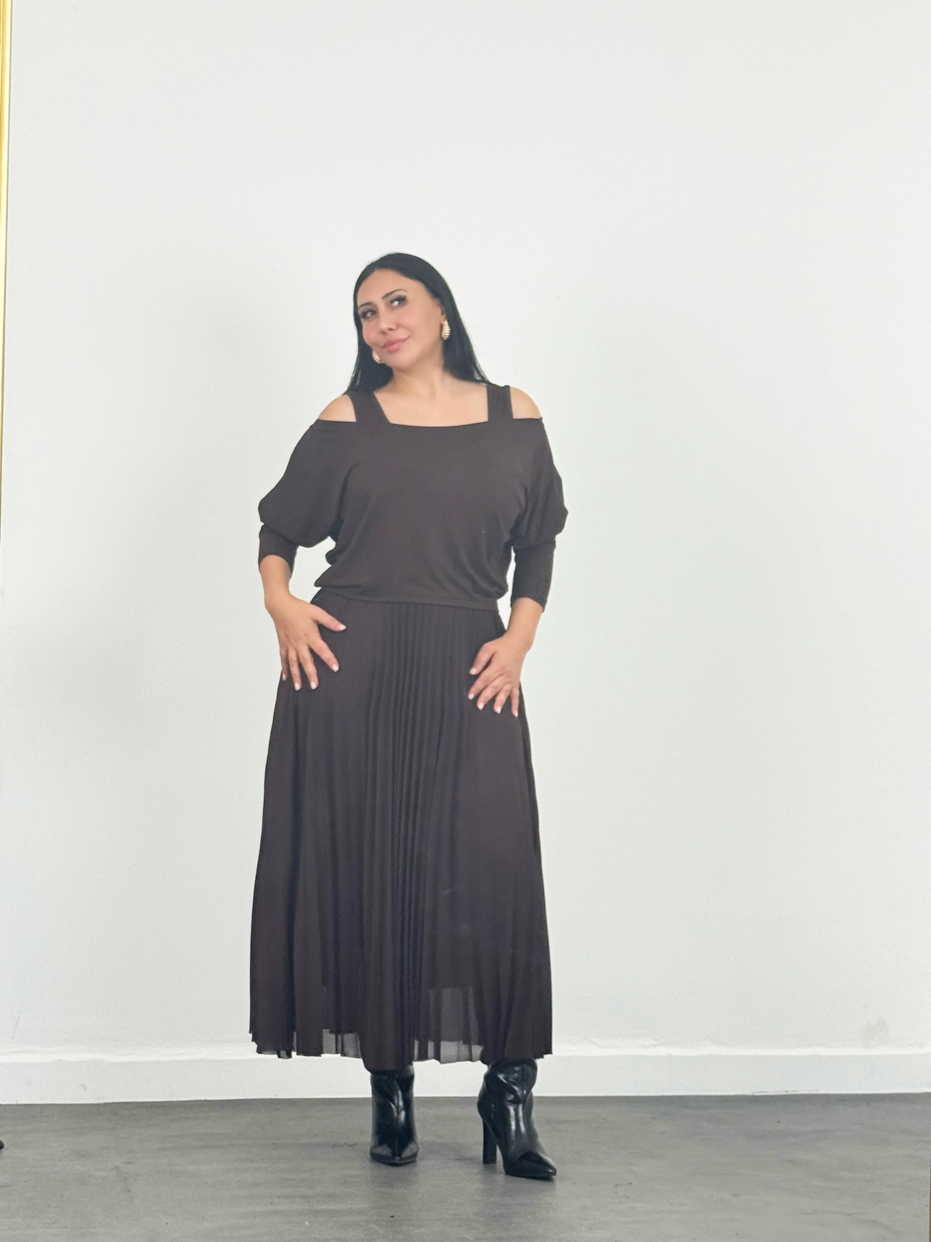 Pliseli Askılı Elbise & Yarasa Kol Bluz Takım