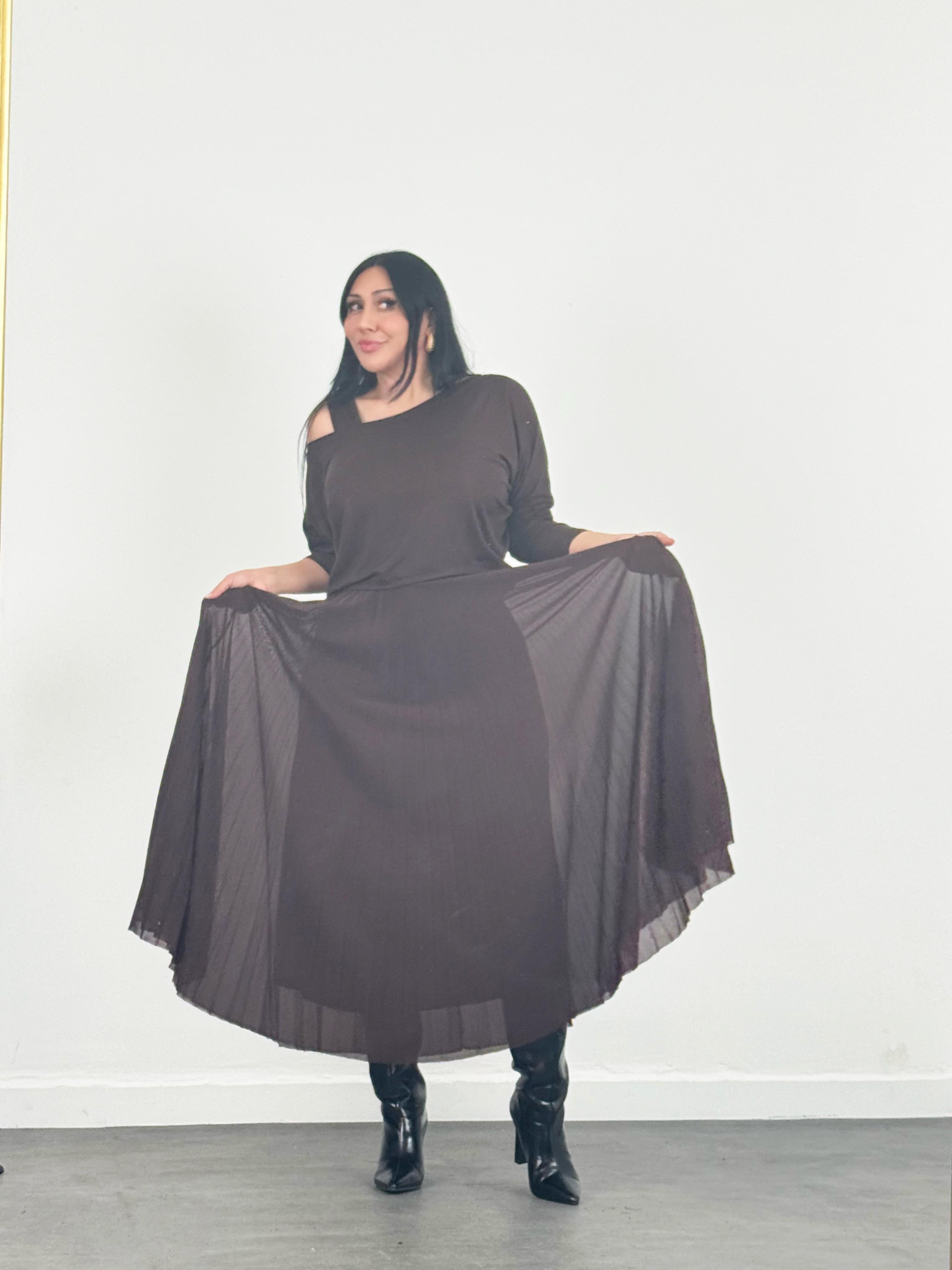 Pliseli Askılı Elbise & Yarasa Kol Bluz Takım