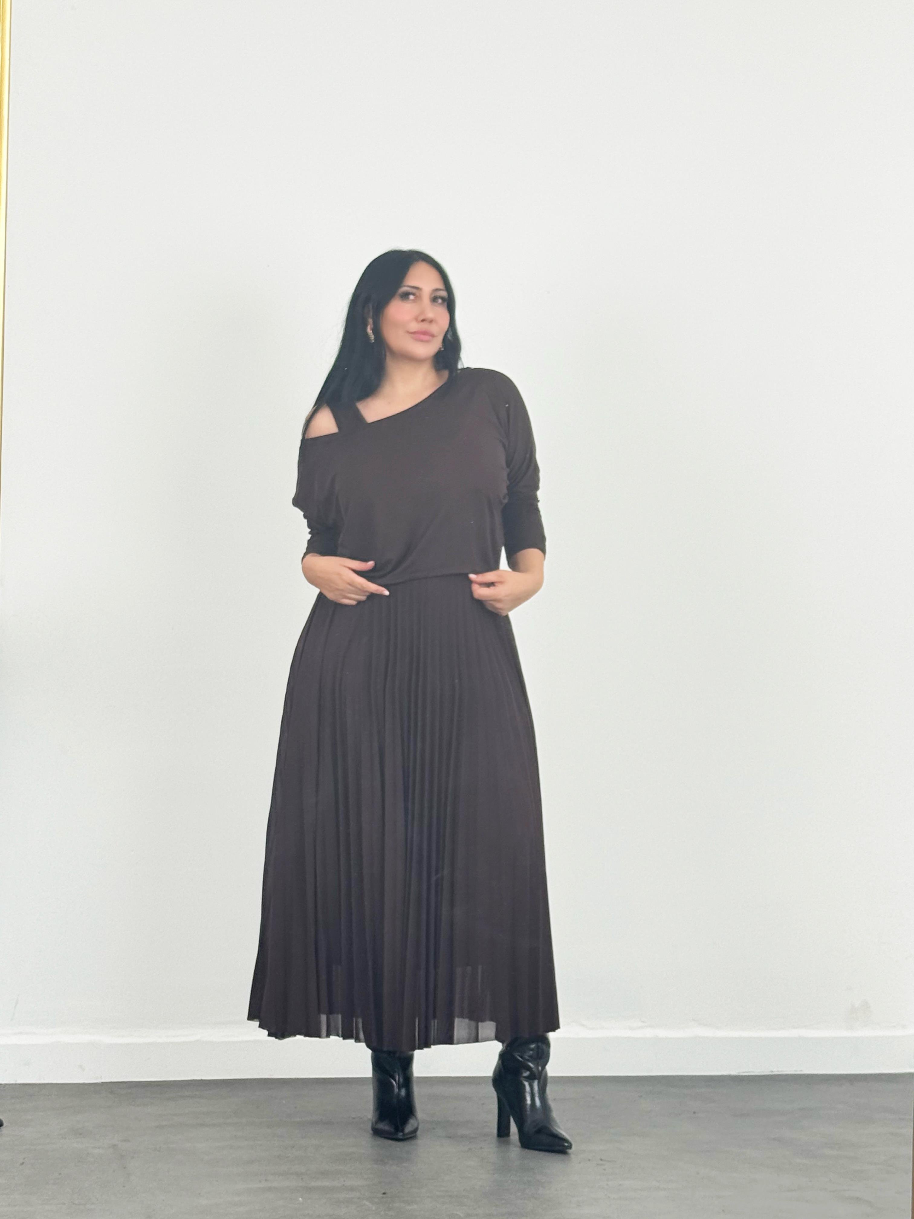 Pliseli Askılı Elbise & Yarasa Kol Bluz Takım