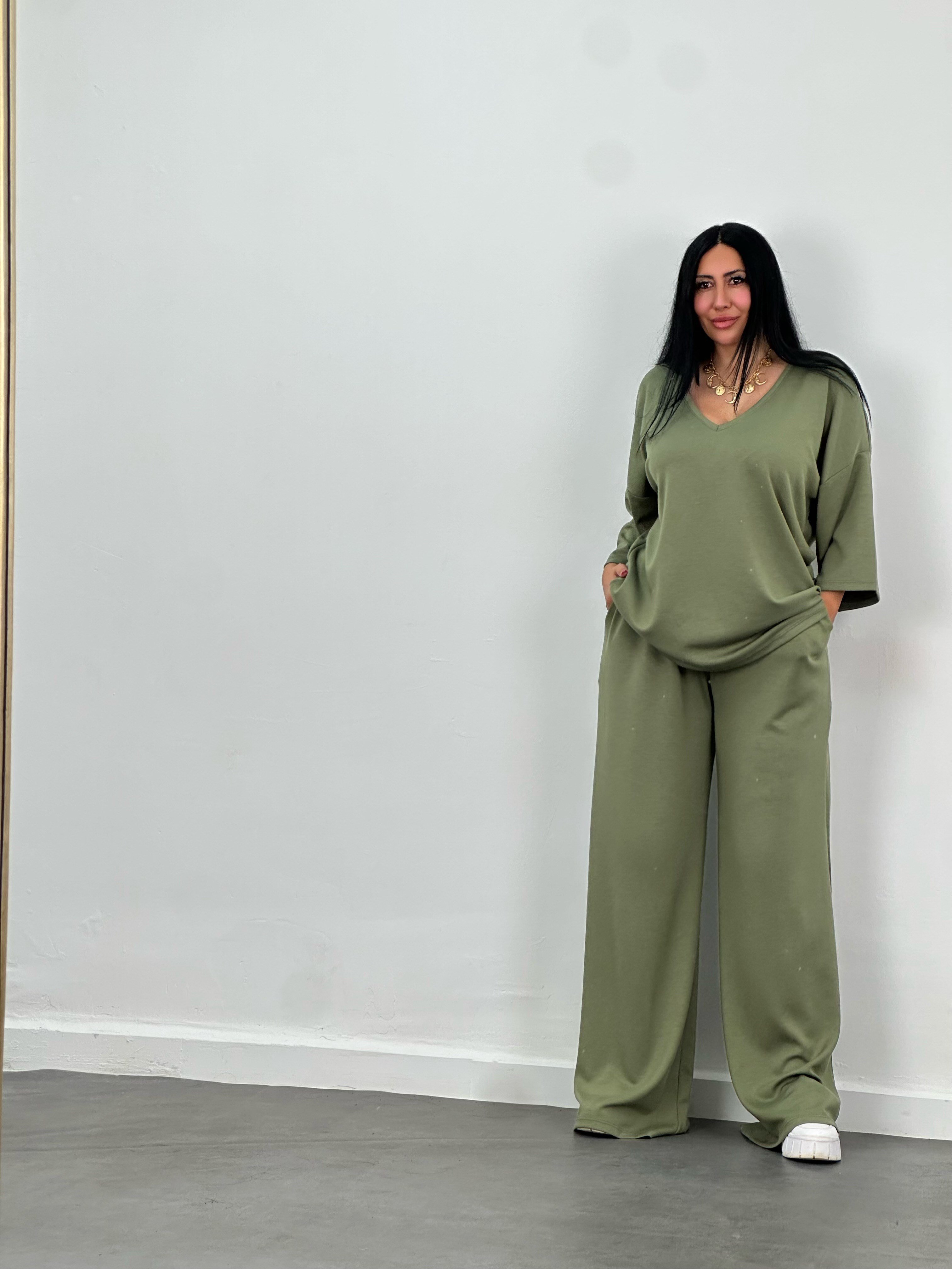 V Yaka Oversize Modal Takım