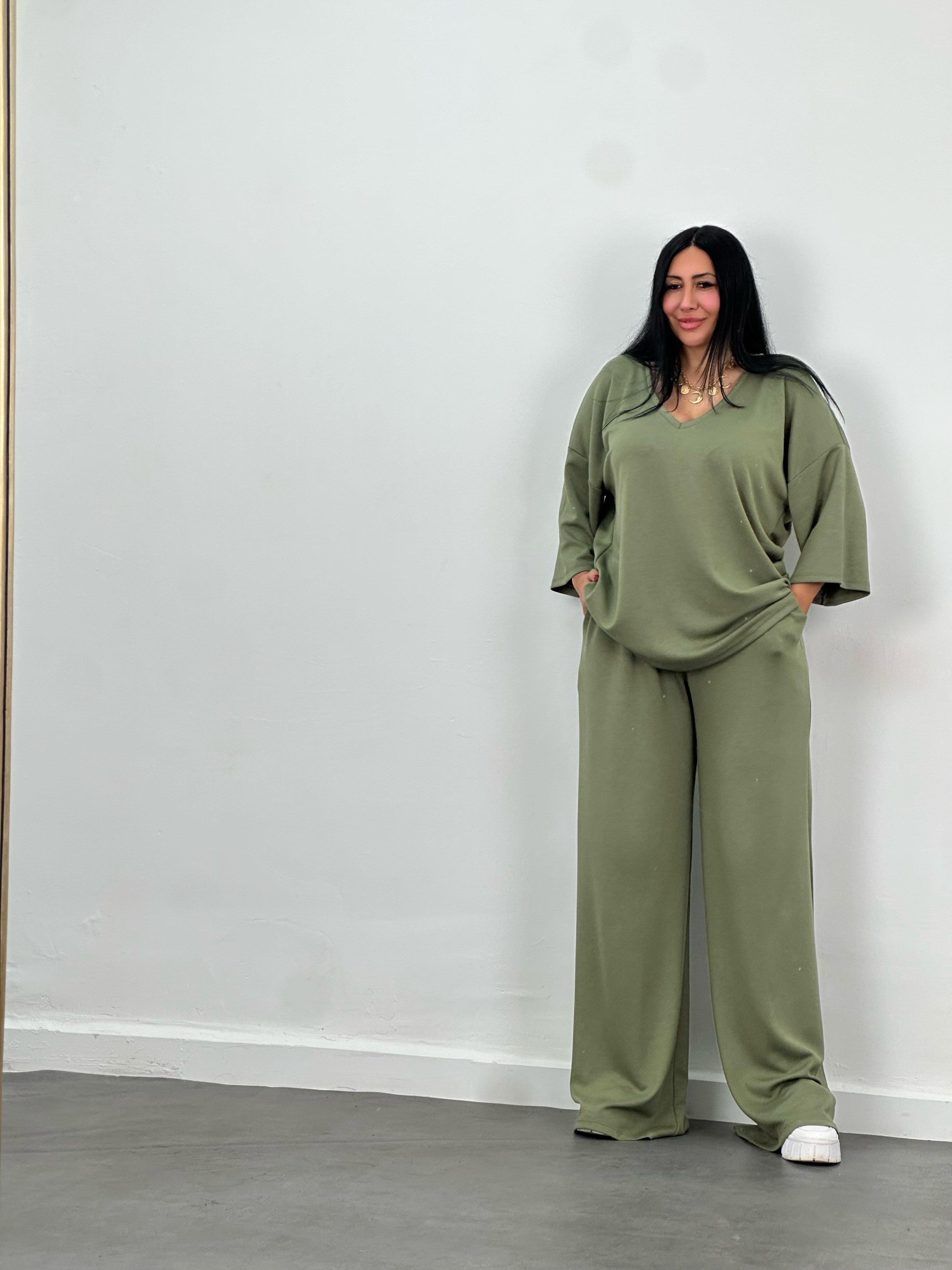 V Yaka Oversize Modal Takım