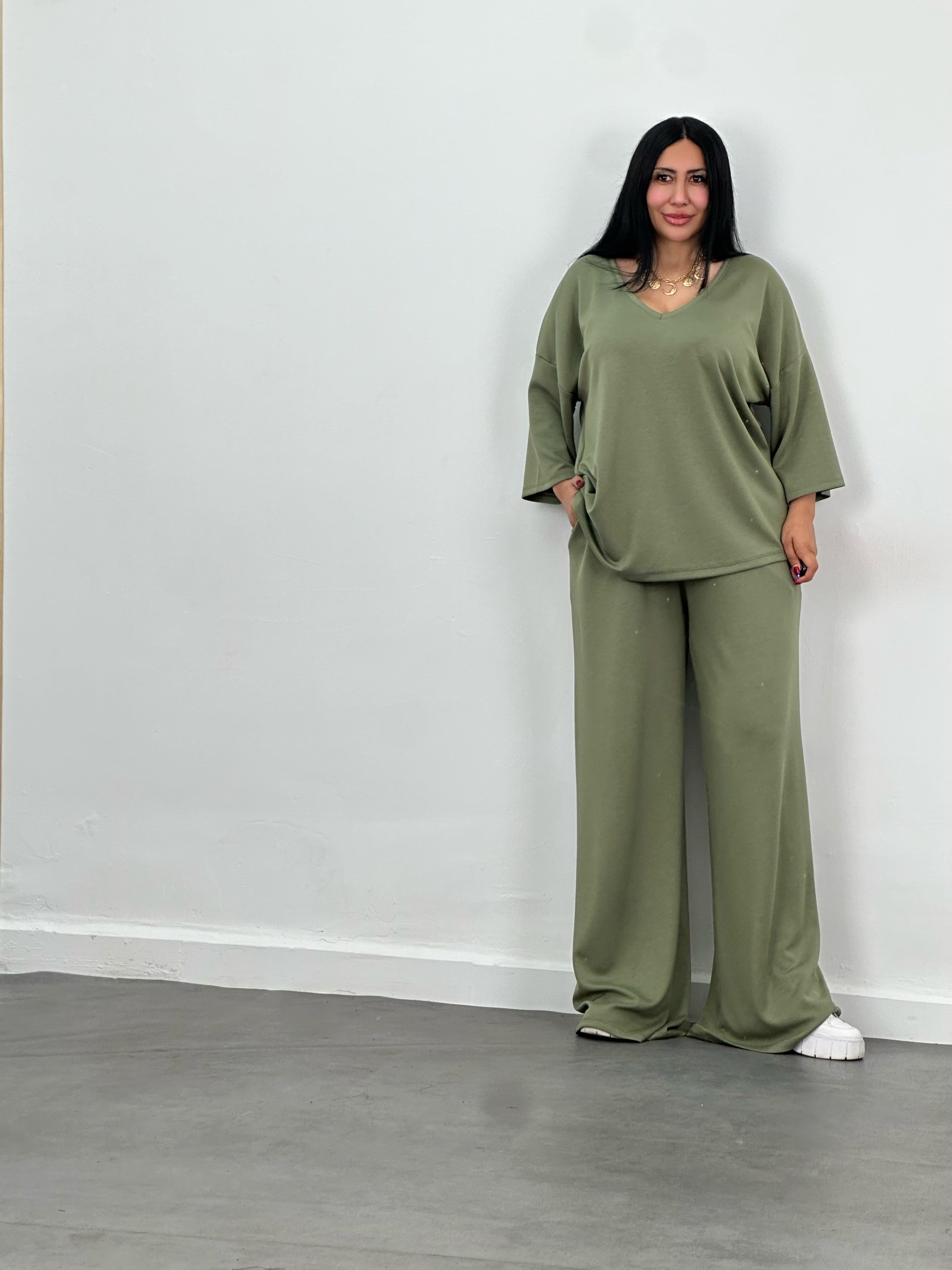 V Yaka Oversize Modal Takım