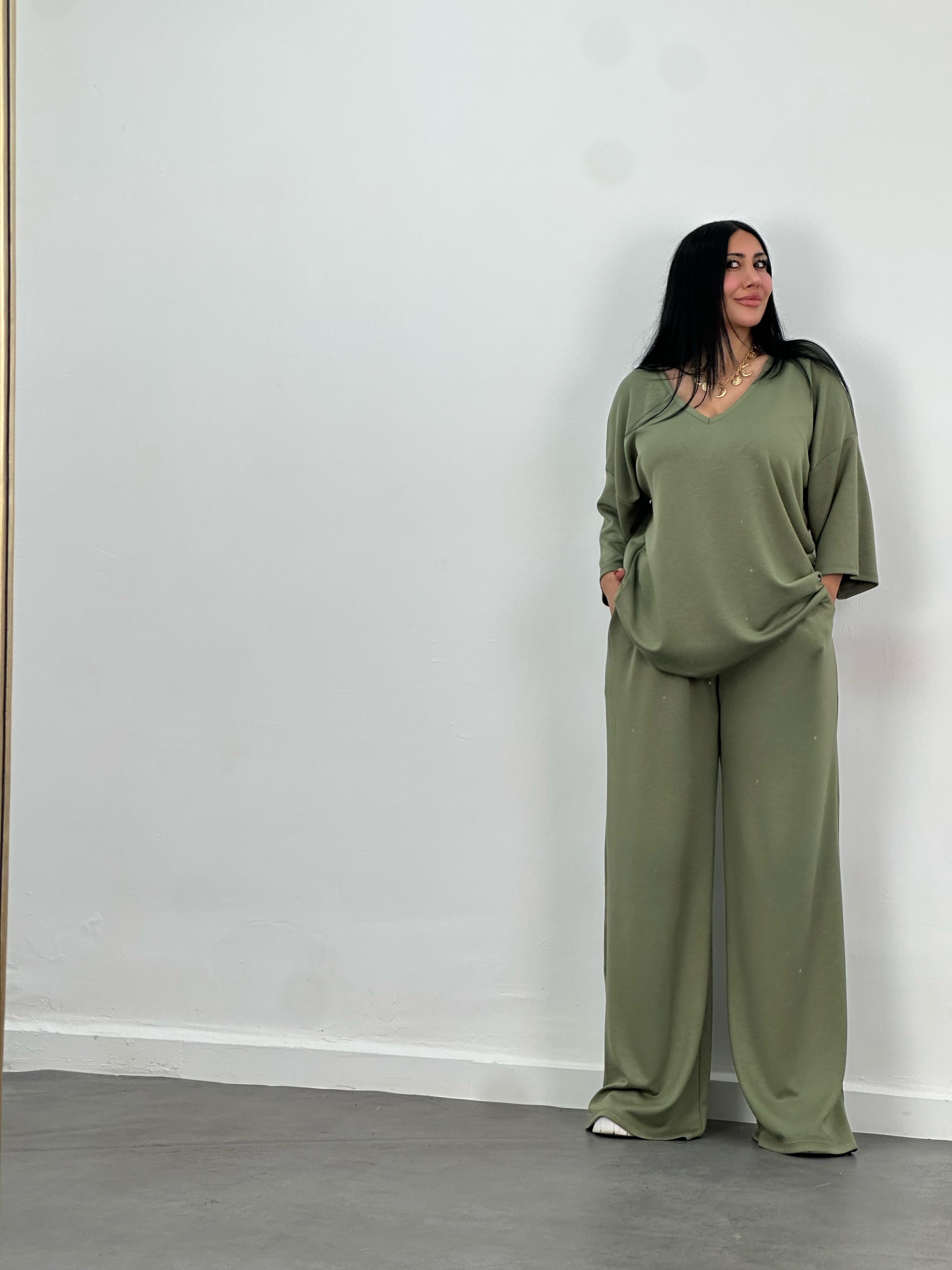 V Yaka Oversize Modal Takım