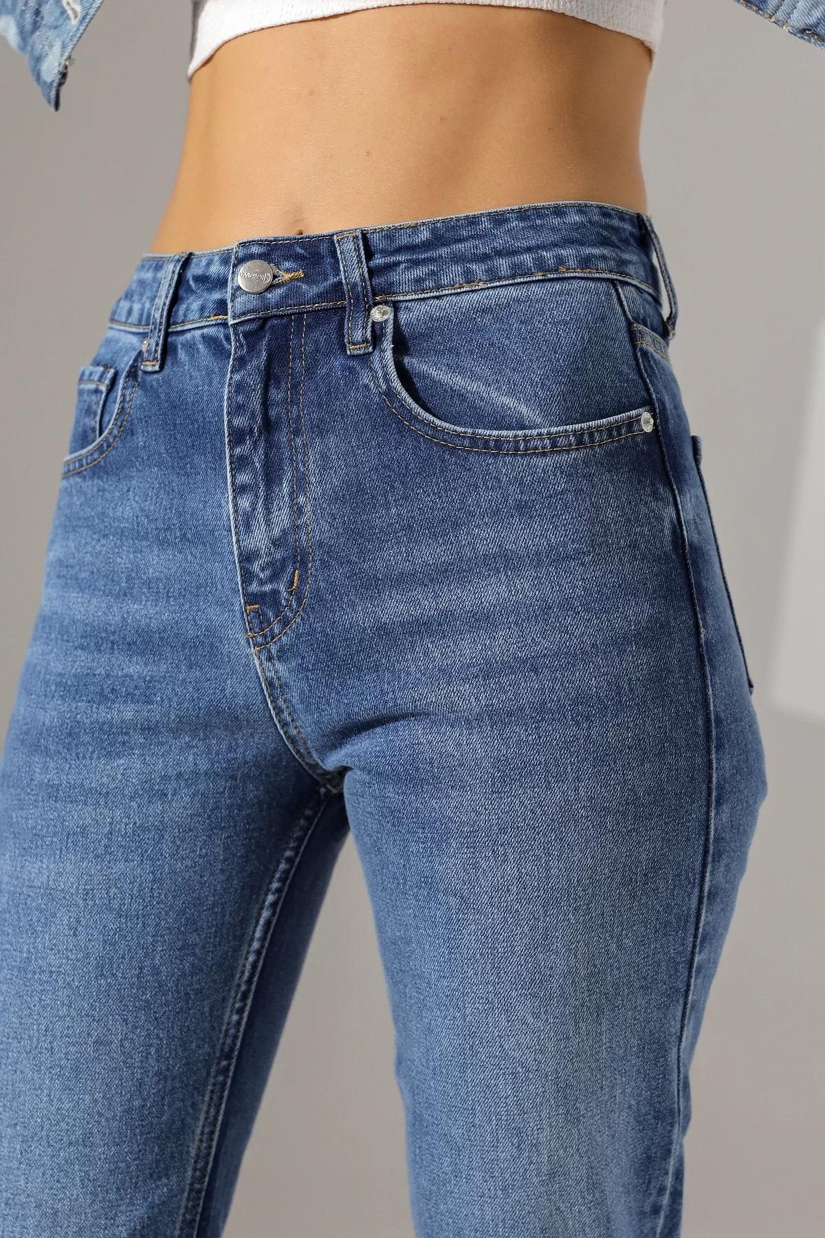 KESİK PAÇALI BOY FIT JEAN