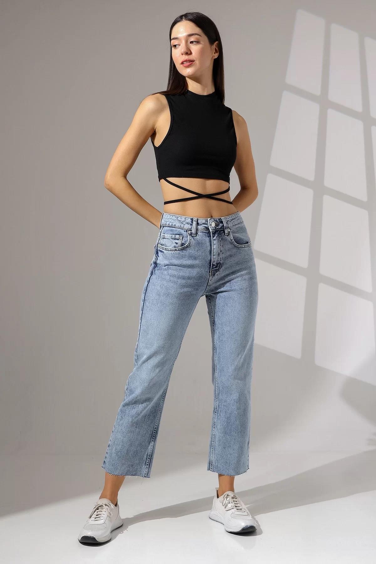 KESİK PAÇALI BOY FIT JEAN