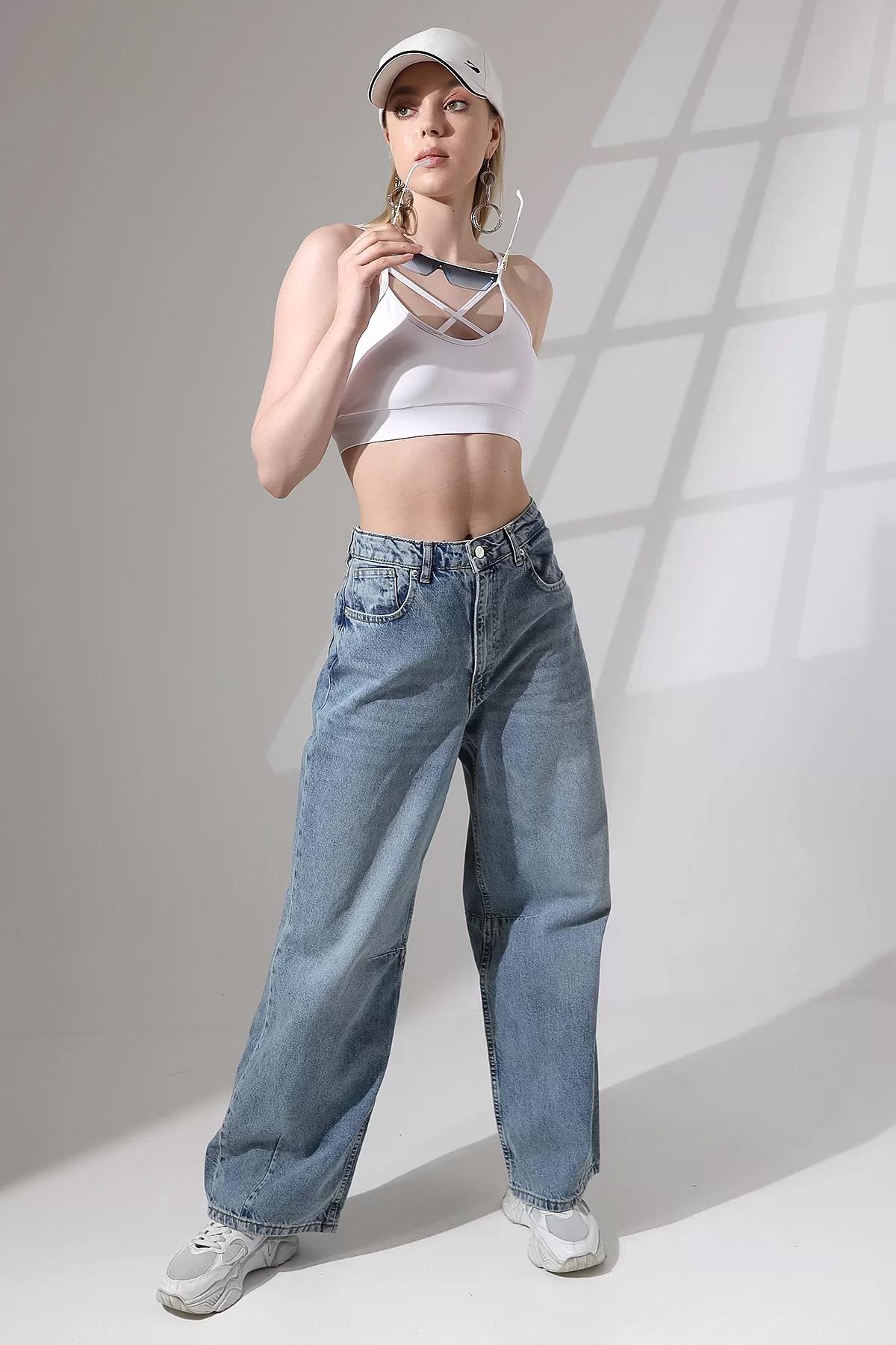 MAVİ ÖN DİKİŞ DETAYLI BAGGY JEAN