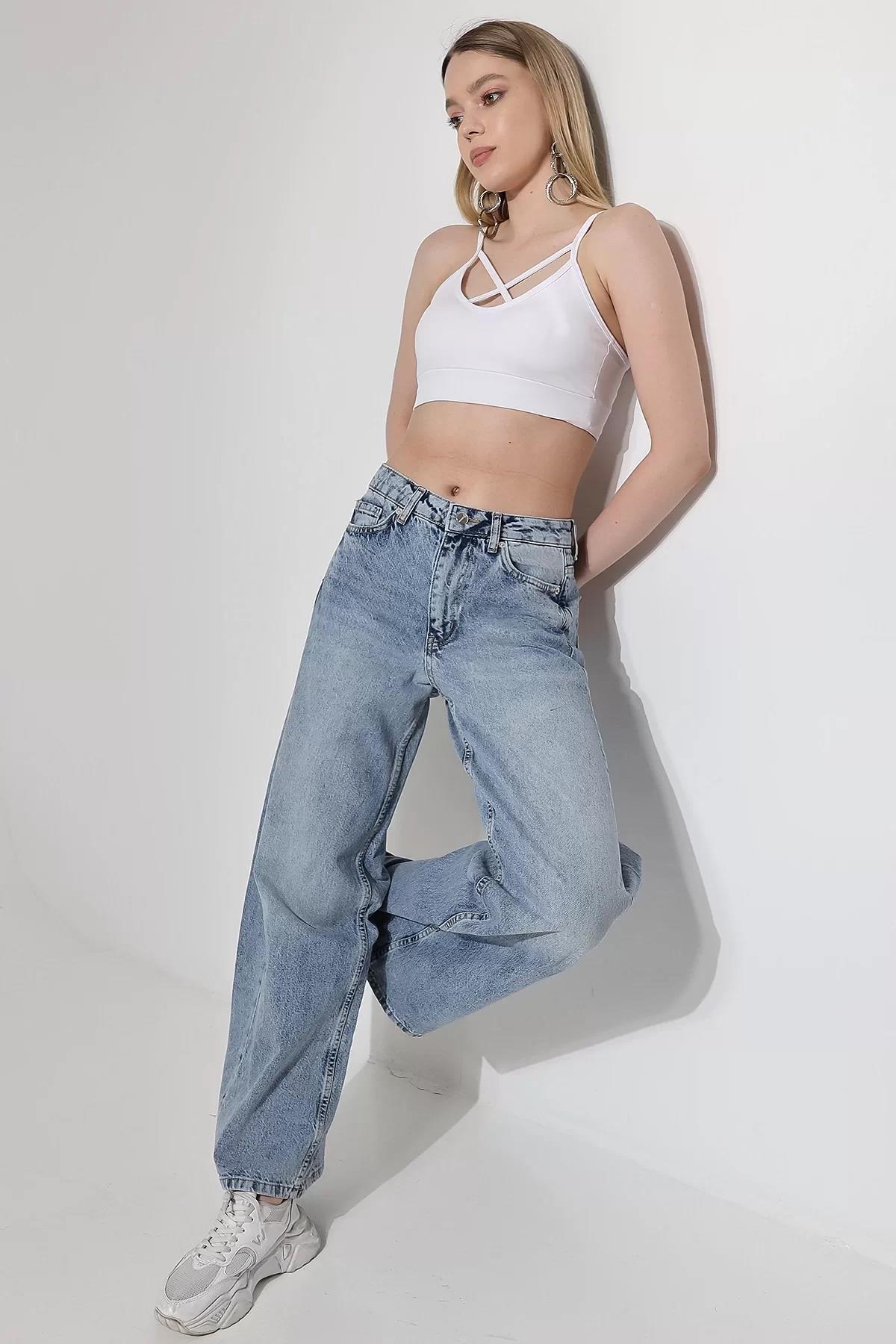 MAVİ YAN DİKİŞ DETAYLI BAGGY JEAN