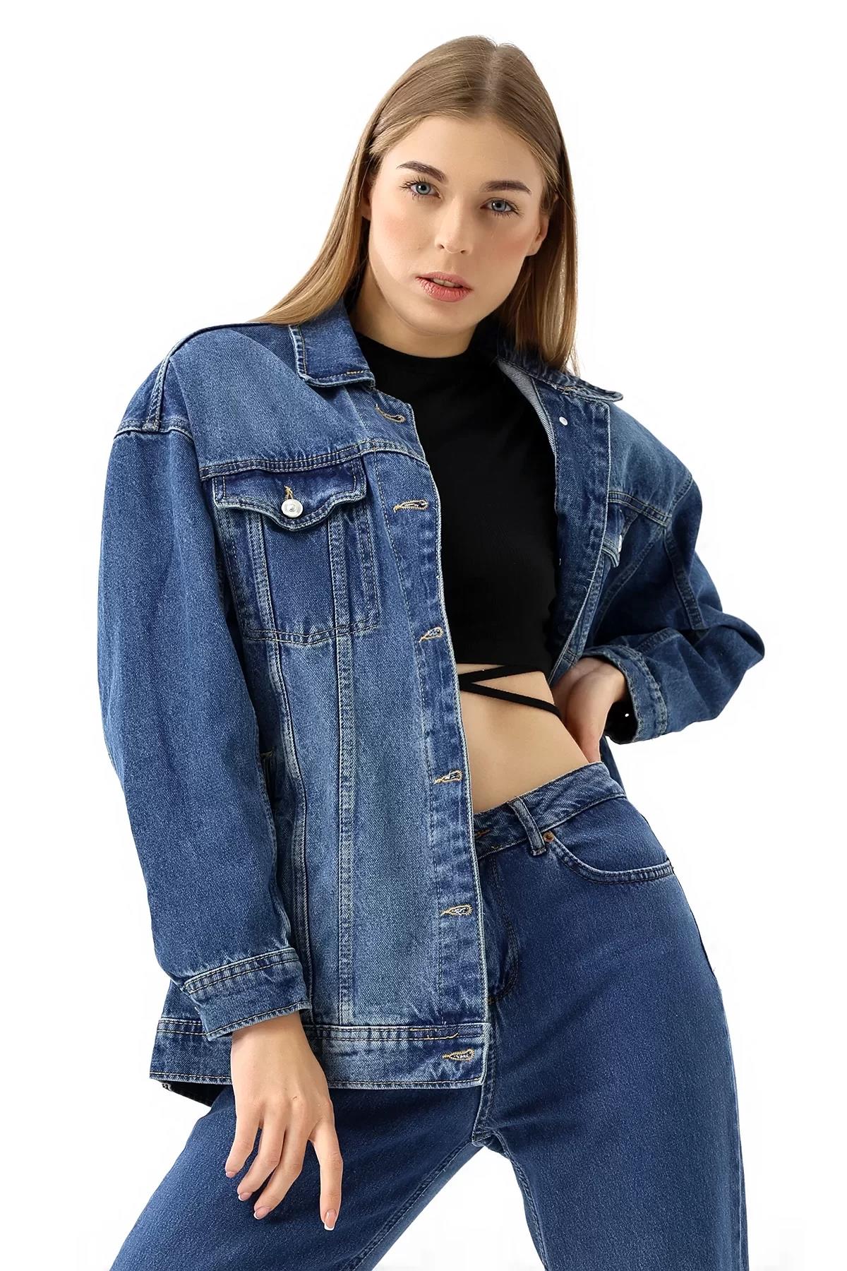 Mavi Yıkamalı Oversize Denim Ceket