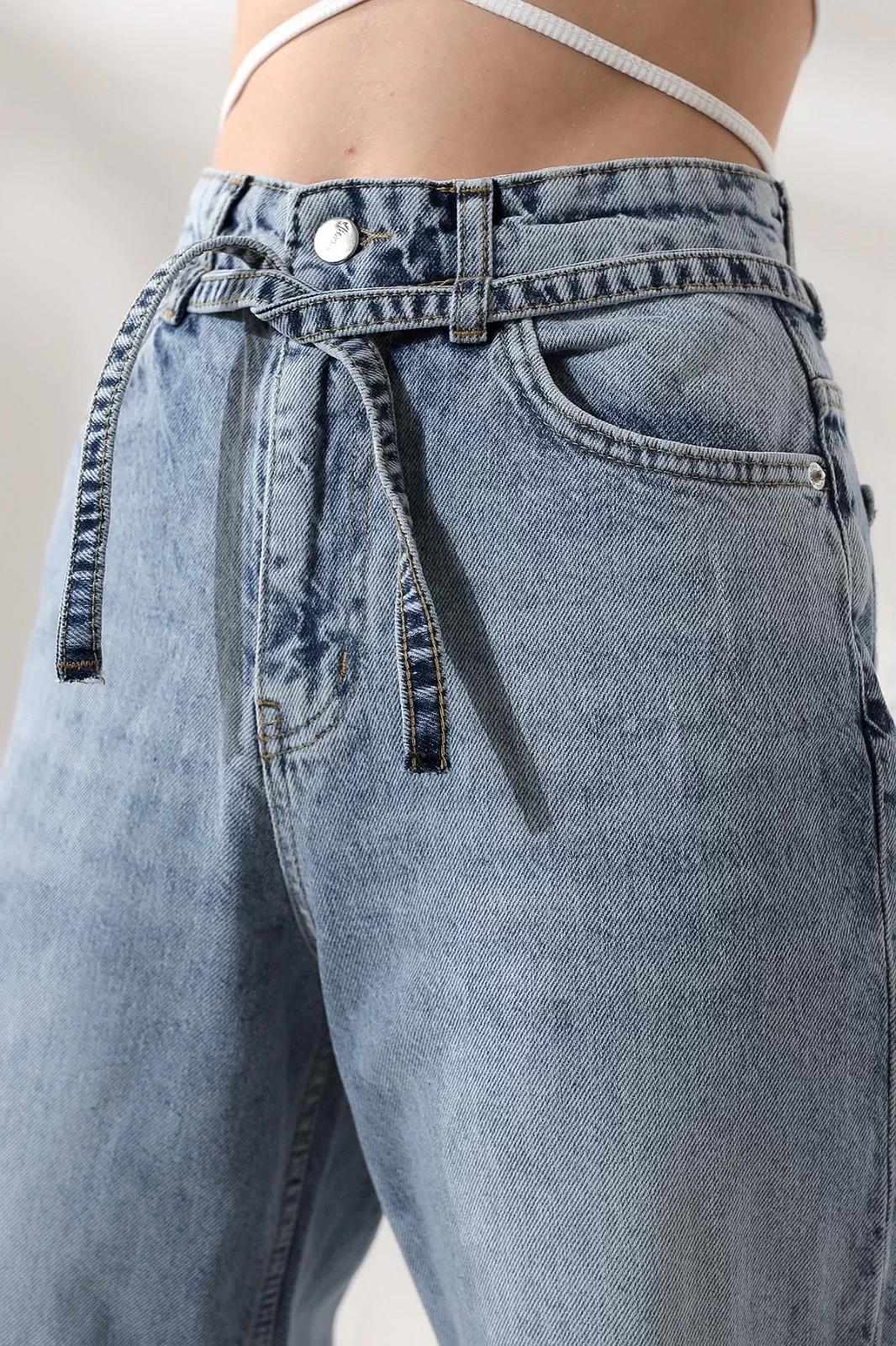 MAVİ YÜKSEK BEL KEMER DETAYLI STRAIGHT FIT PANTOLON