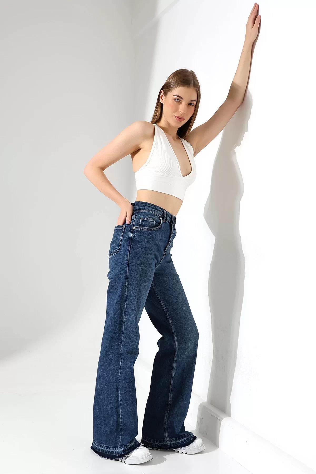 Paça Detaylı Wide Leg Jean