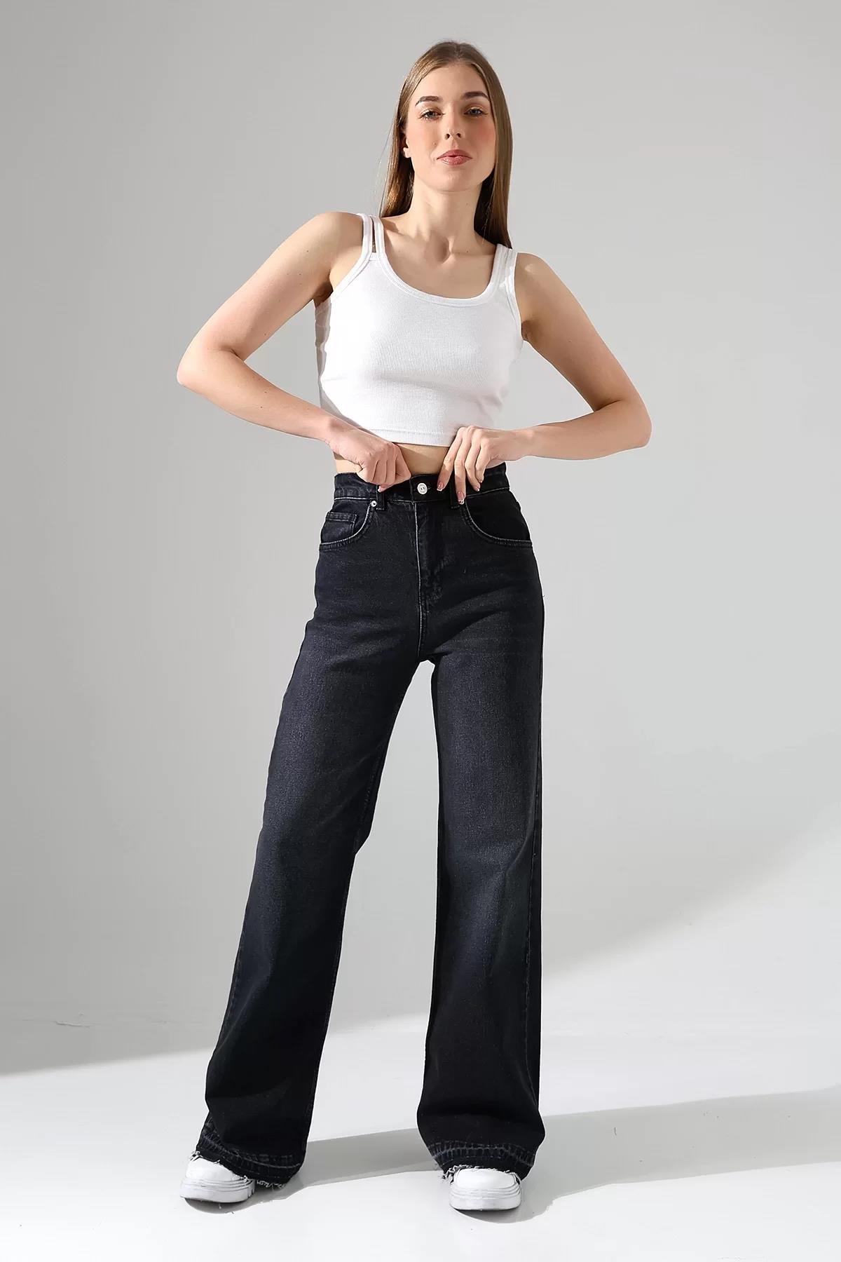 Paça Detaylı Wide Leg Jean
