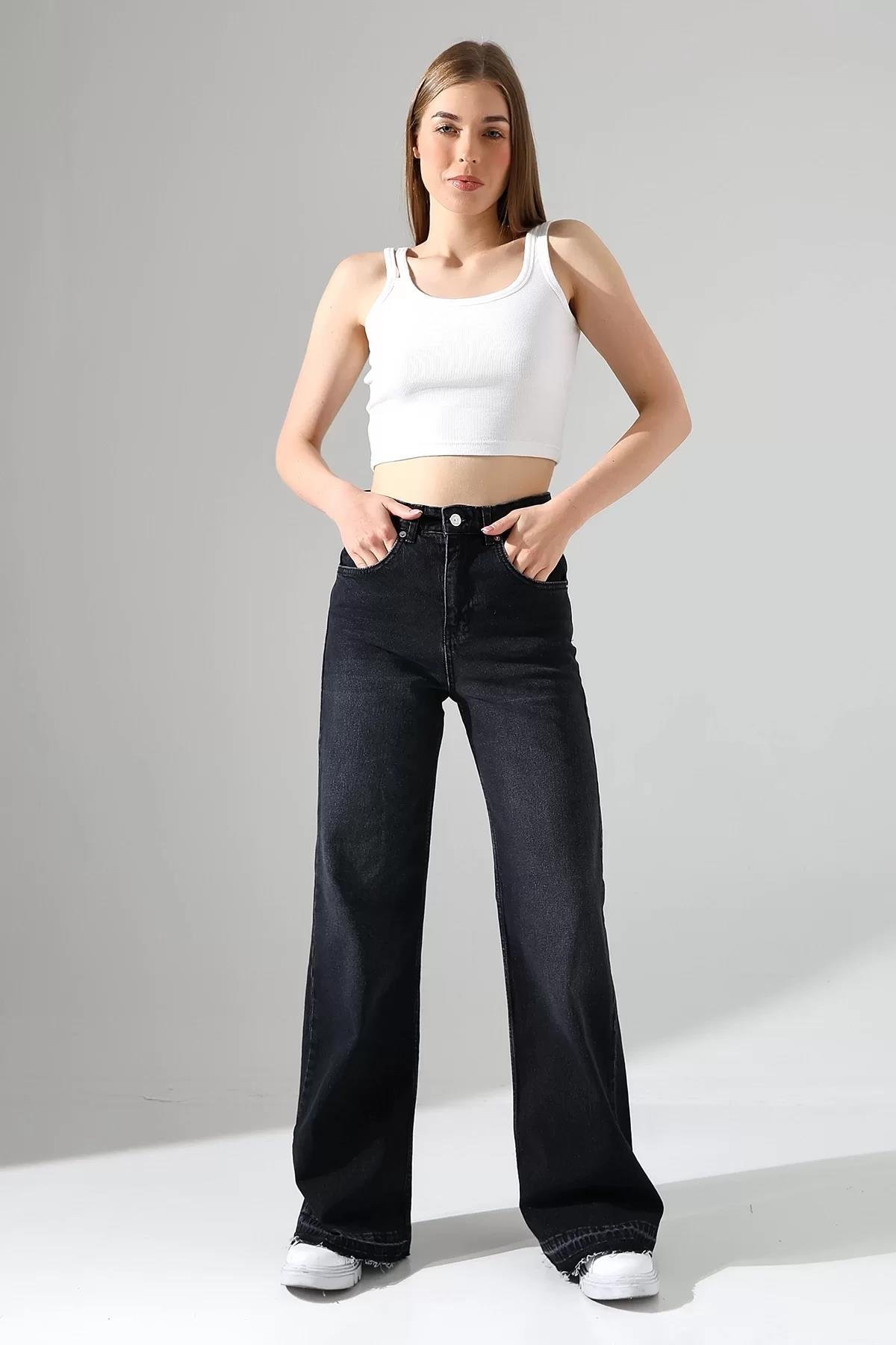Paça Detaylı Wide Leg Jean