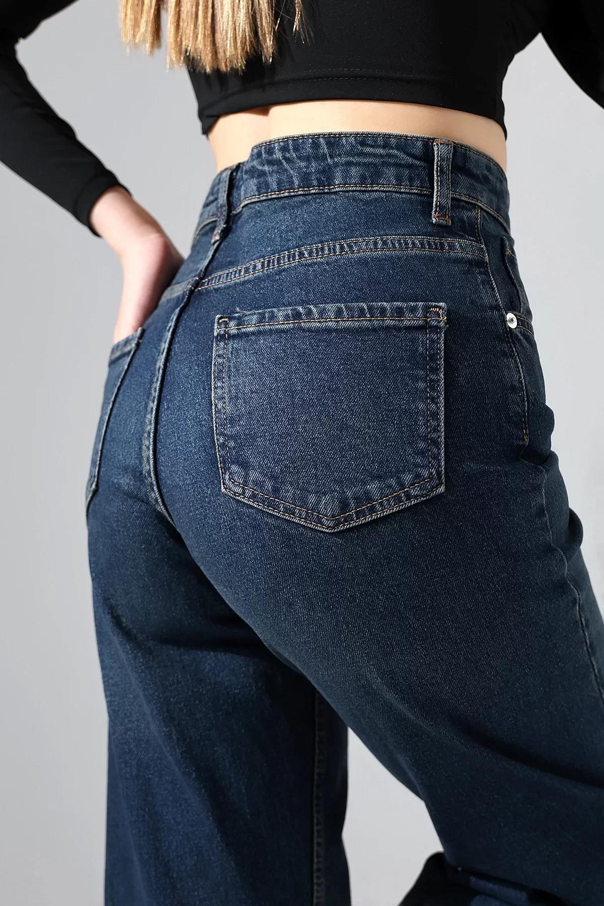 Paça Detaylı Wide Leg Jean