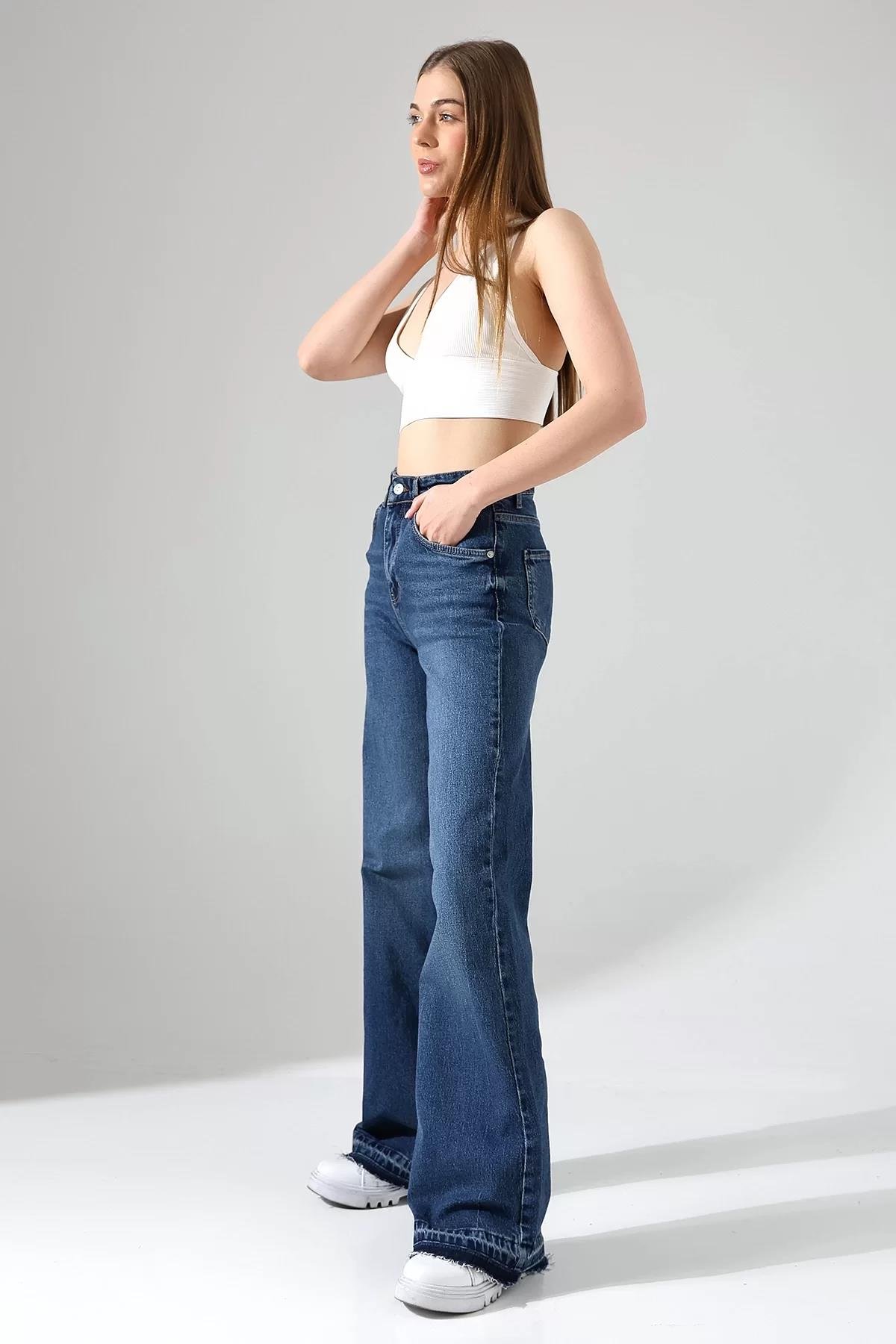 Paça Detaylı Wide Leg Jean