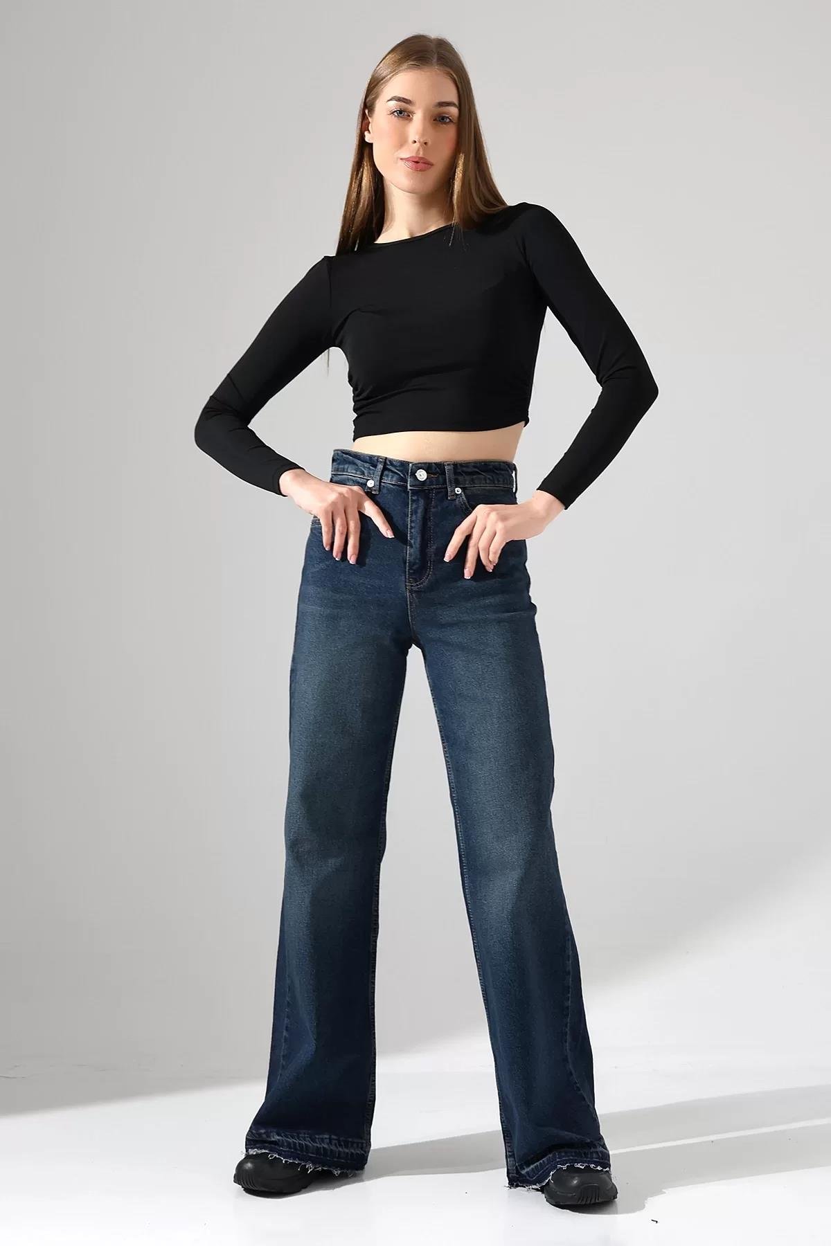 Paça Detaylı Wide Leg Jean
