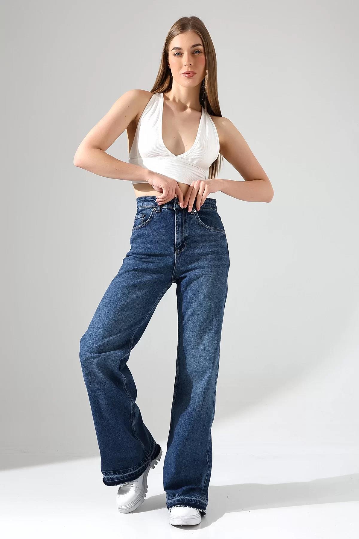 Paça Detaylı Wide Leg Jean