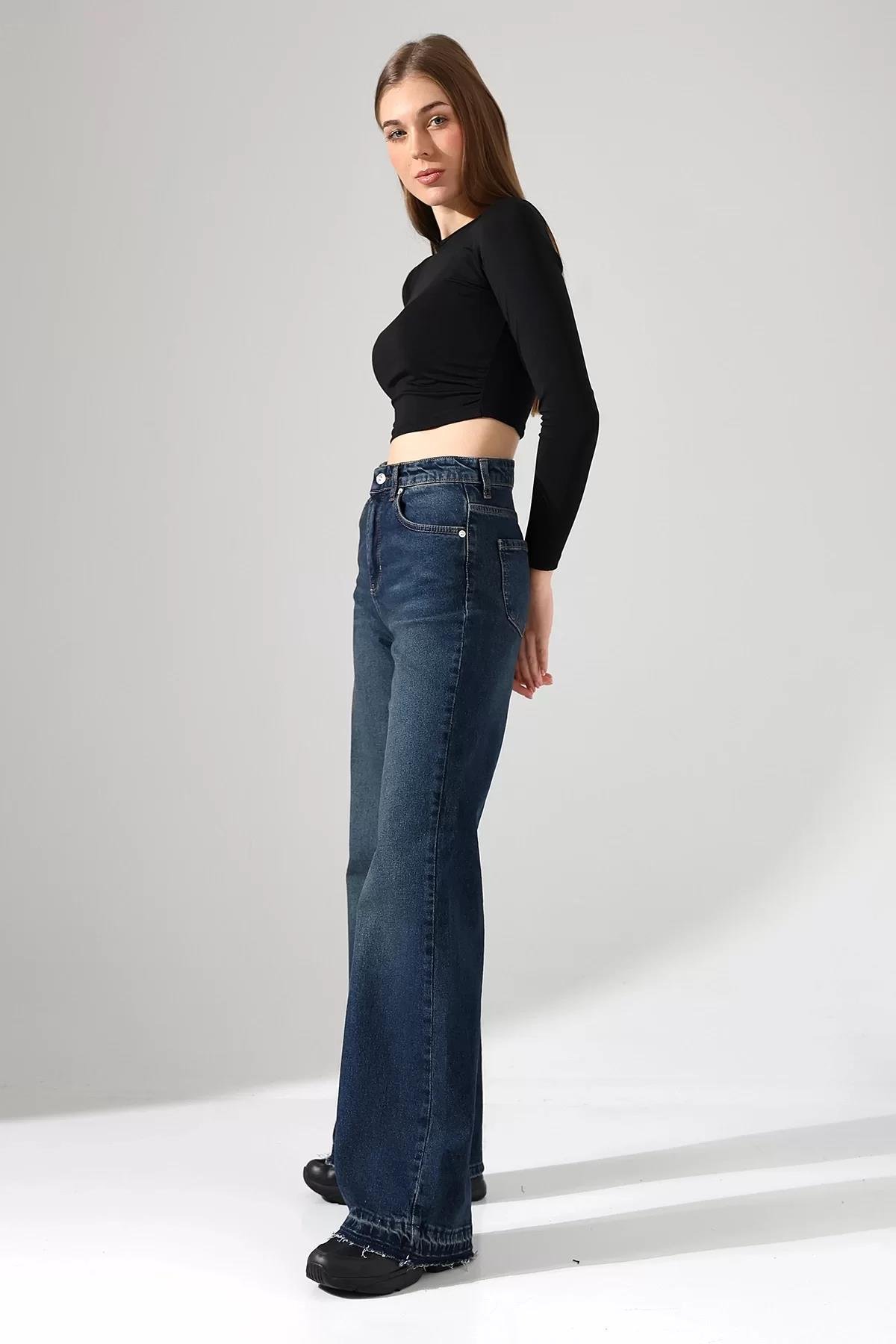 Paça Detaylı Wide Leg Jean